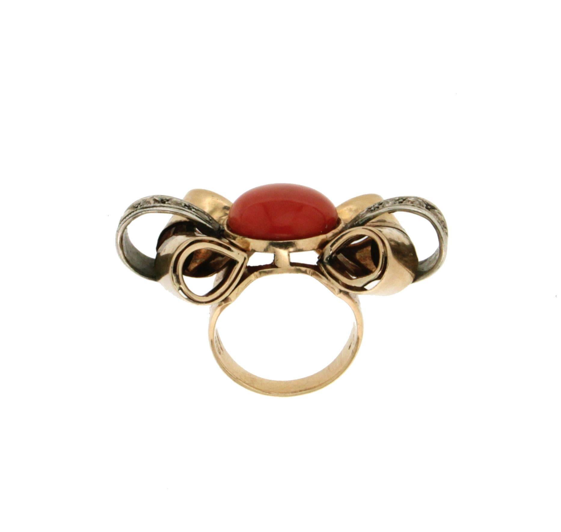 Handcraft Natural Coral 14 Karat Yellow Gold Diamonds Cocktail Ring For Sale 2