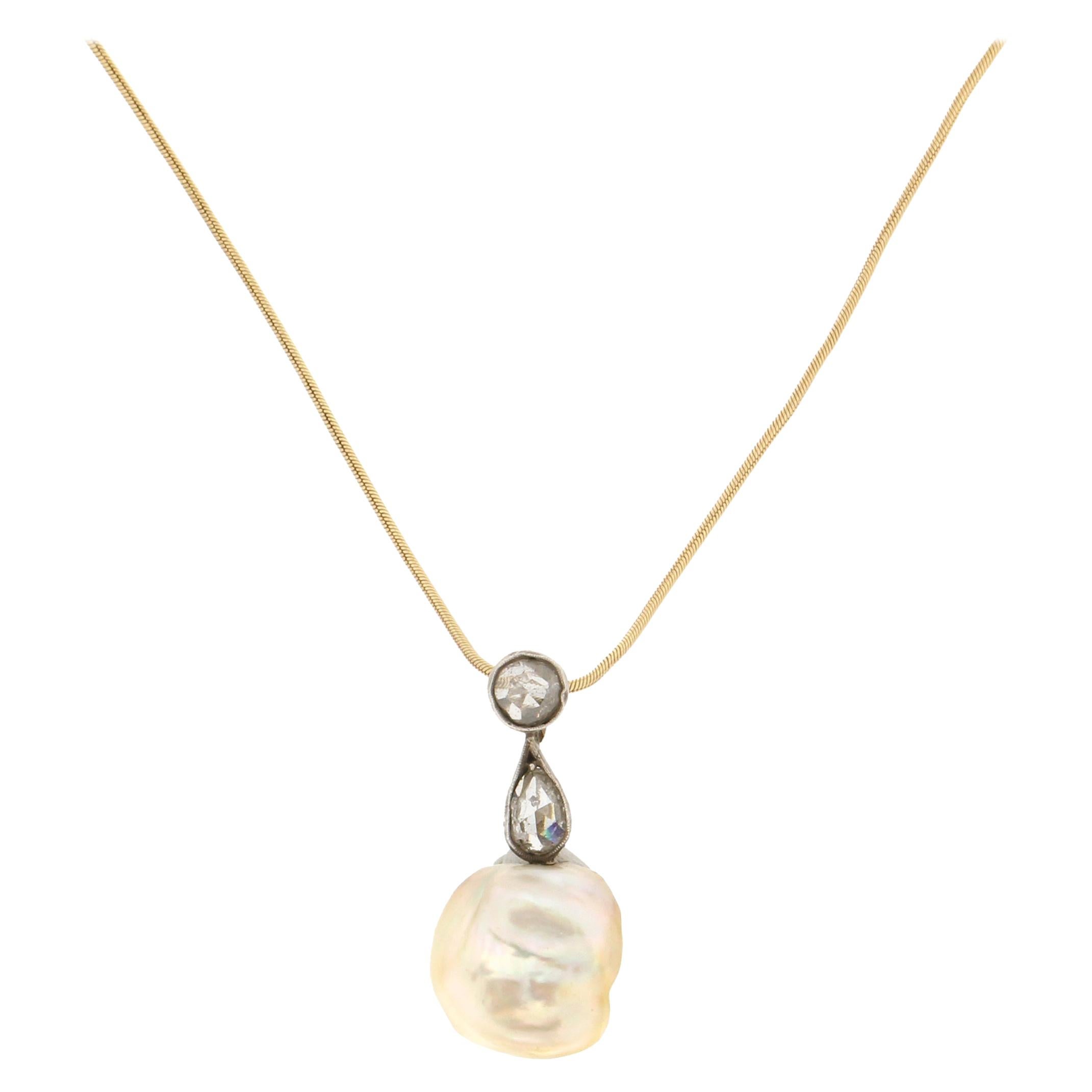 Handcraft Natural Pearl 18 Karat Yellow Gold Rose Cut Pendant Necklace