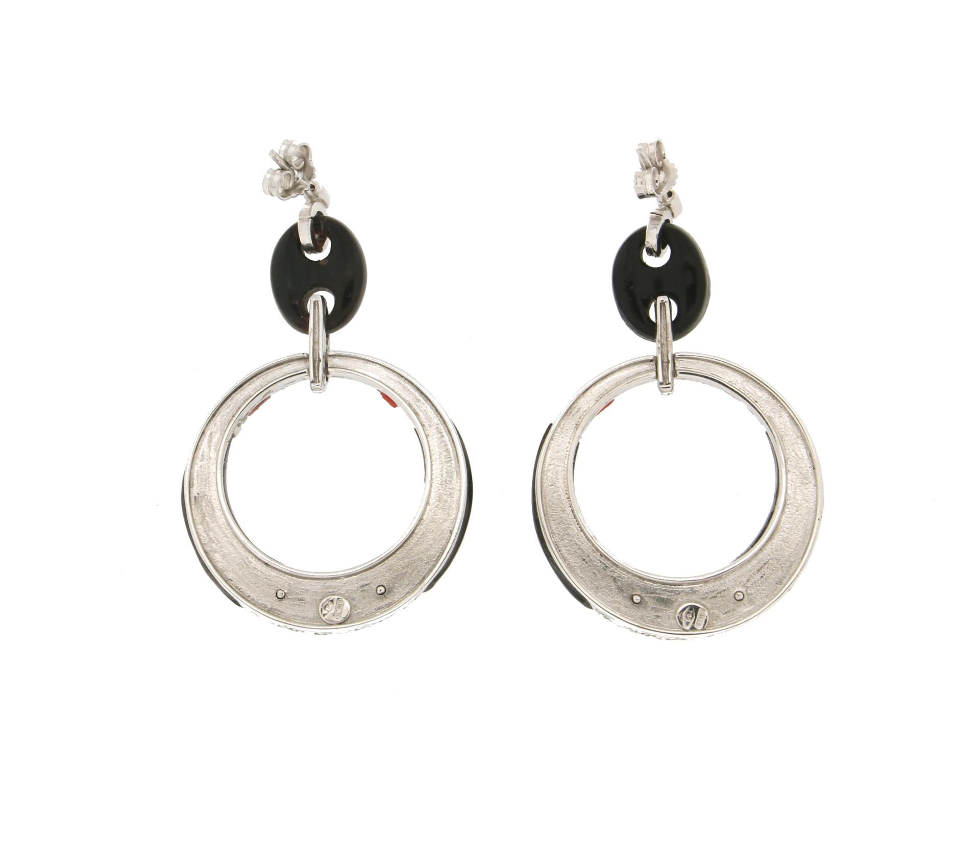 Handcraft Onyx 18 Karat White Gold Diamonds Coral Drop Earrings In New Condition For Sale In Marcianise, IT