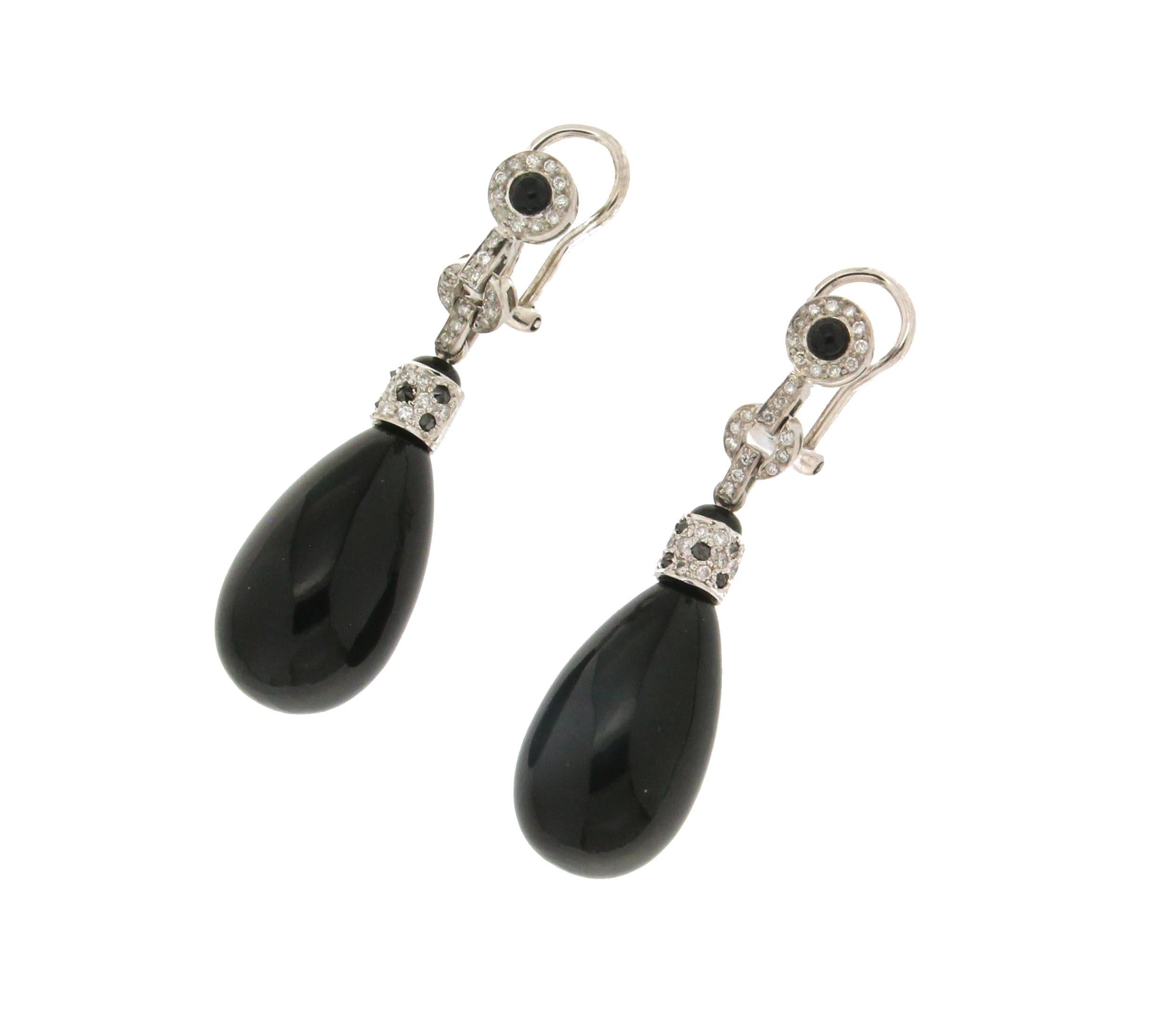 Handcraft Onyx 18 Karat White Gold Diamonds Drop Earrings In New Condition For Sale In Marcianise, IT