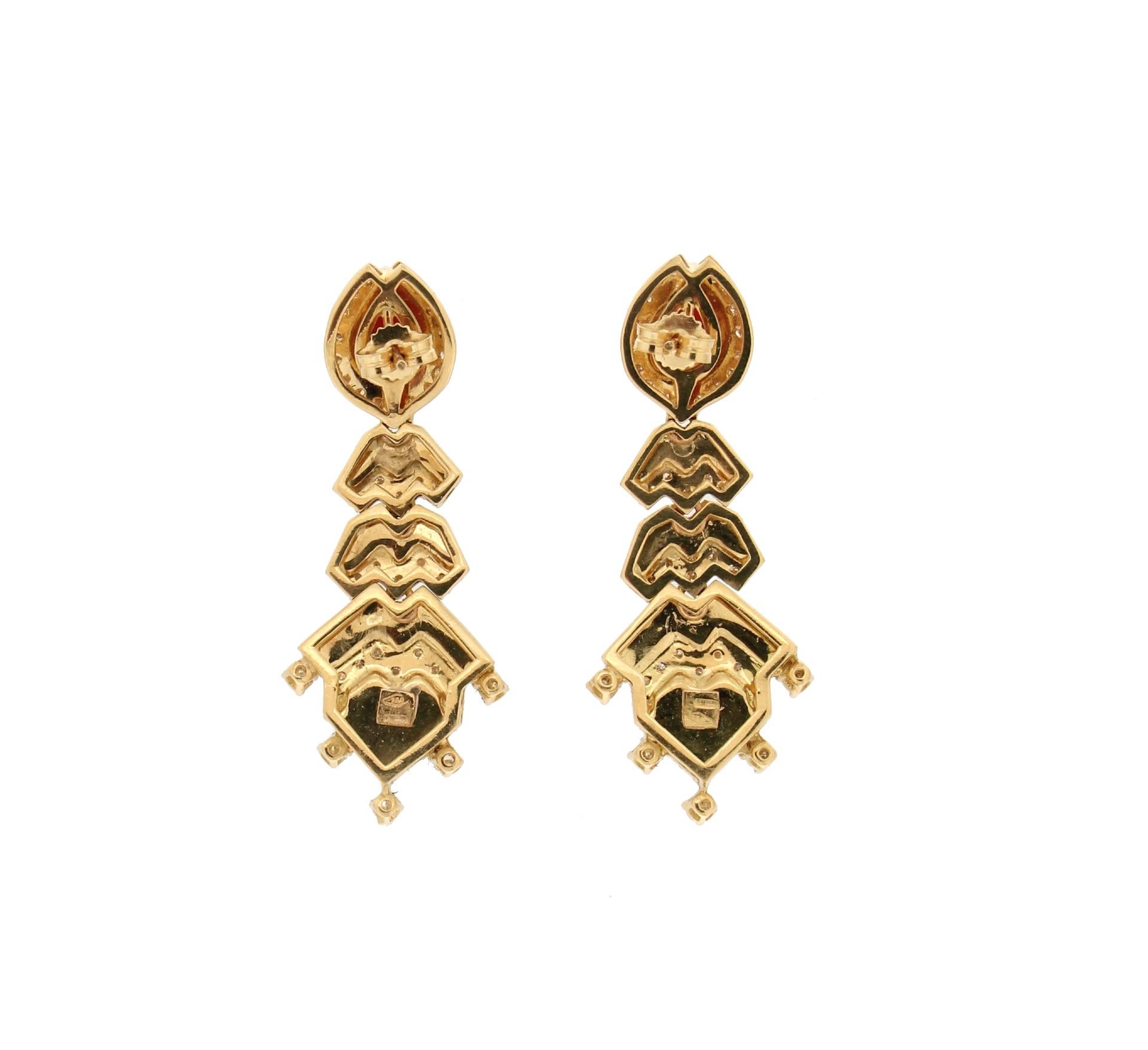 Handcraft Onyx 18 Karat Yellow Gold Coral Diamonds Drop Earrings In New Condition For Sale In Marcianise, IT