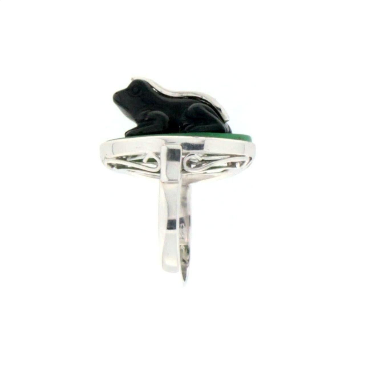 Brilliant Cut Handcraft Onyx Frog 18 Karat White Gold Aventurine Diamonds Cocktail Ring For Sale