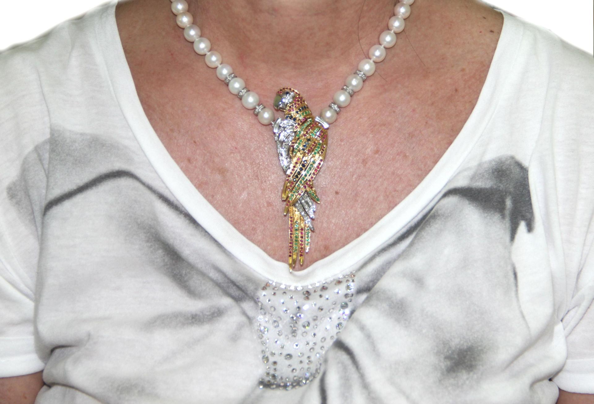 Women's or Men's Handcraft Parrot 18 Karat Gold Diamonds Pearls Pendant and Brooch