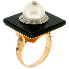 Handcraft Pearl 14 Karat Yellow Gold Diamonds Onyx Cocktail Ring