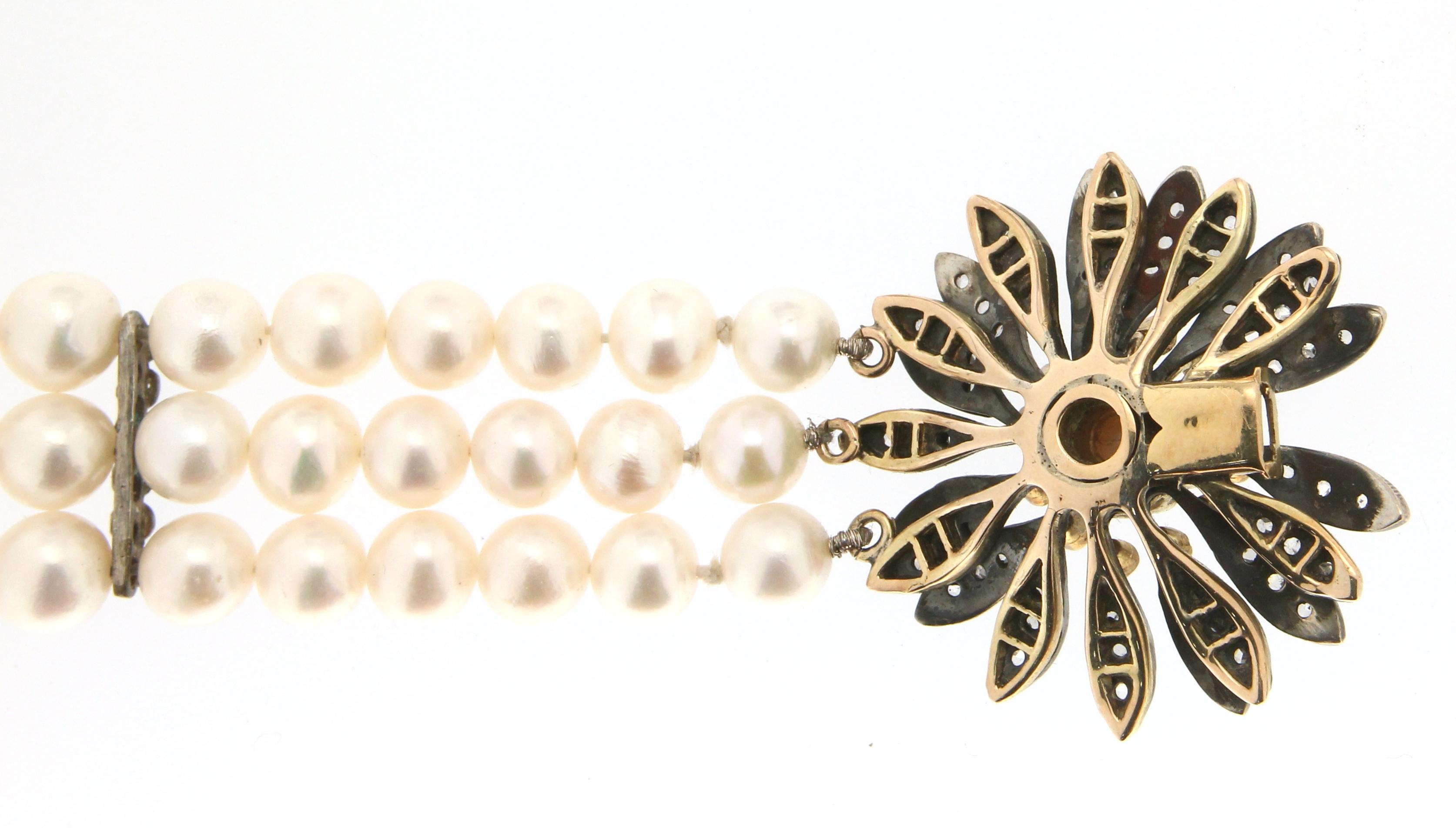 Taille rose Bracelet manchette artisanal en or jaune 14 carats avec perles et diamants en vente