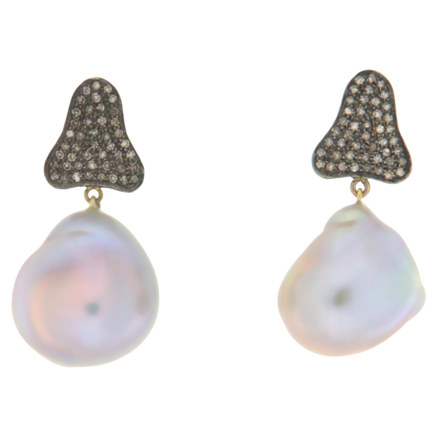 Pearls Diamonds 14 Karat Yellow Gold Drop Earrings For Sale