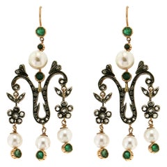 Boucles d'oreilles en goutte artisanales en or jaune 14 carats, diamants et émeraudes