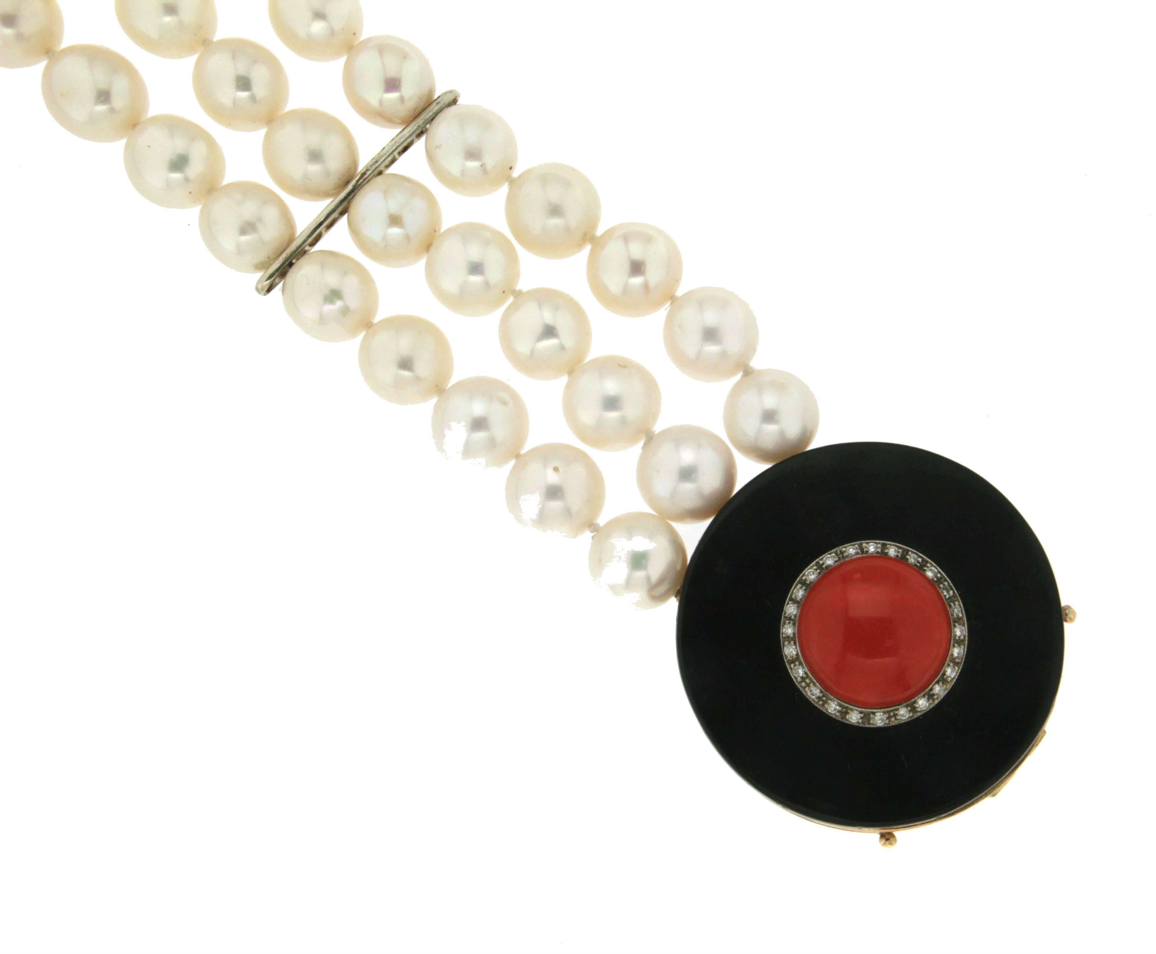 Handcraft Pearls 14 Karat Yellow Gold Diamonds Onyx Coral Cuff Bracelet For Sale 2