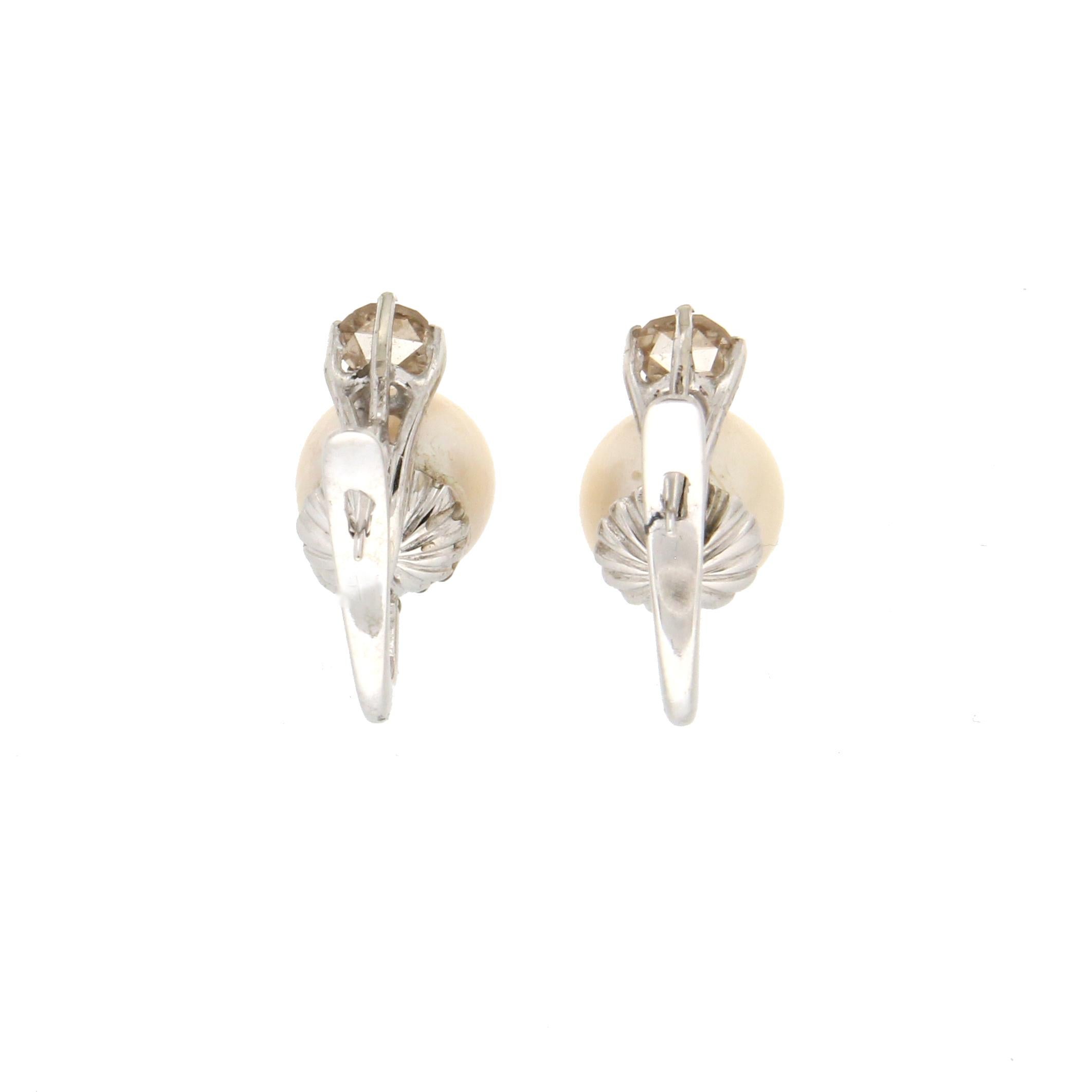 Handcraft Pearls 18 Karat White Gold Diamonds Stud Earrings In New Condition In Marcianise, IT