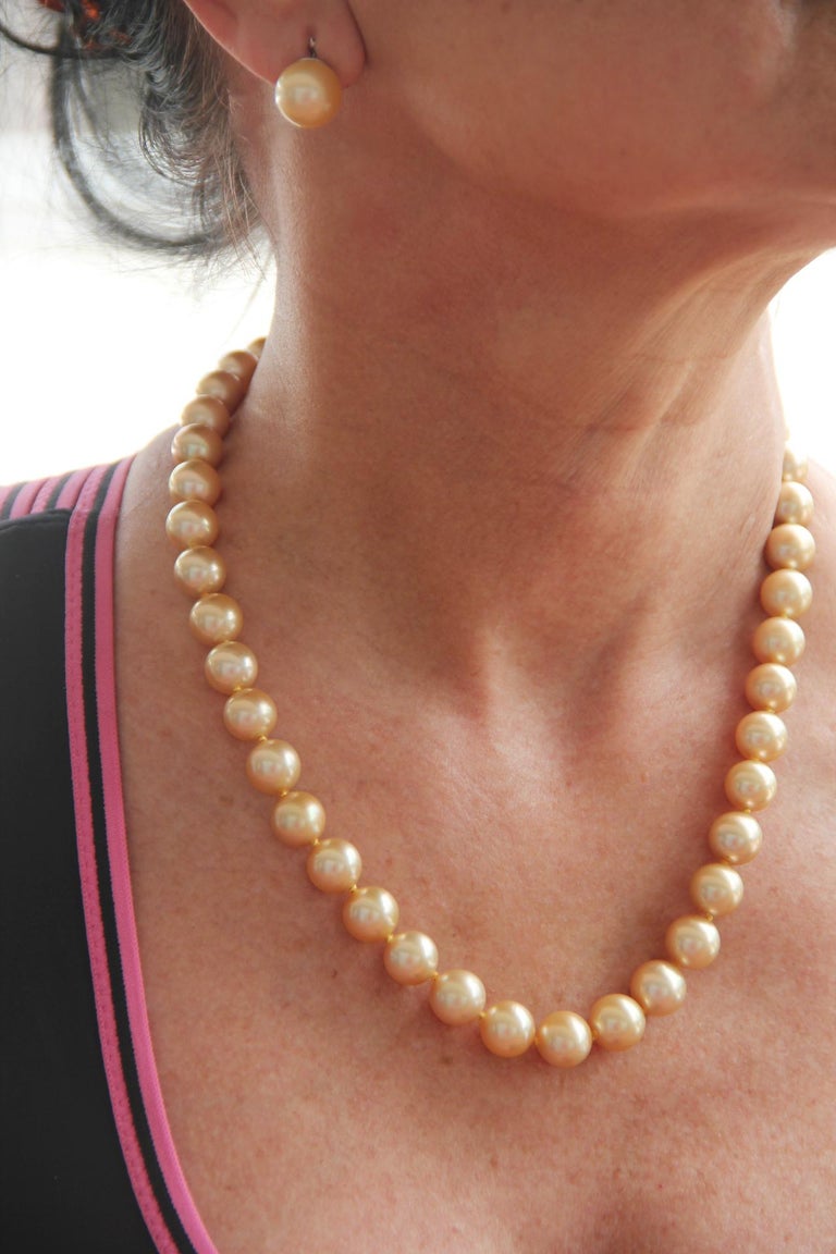 Handcraft Pearls 18 Karat White Gold Strand Rope Necklace at 1stDibs