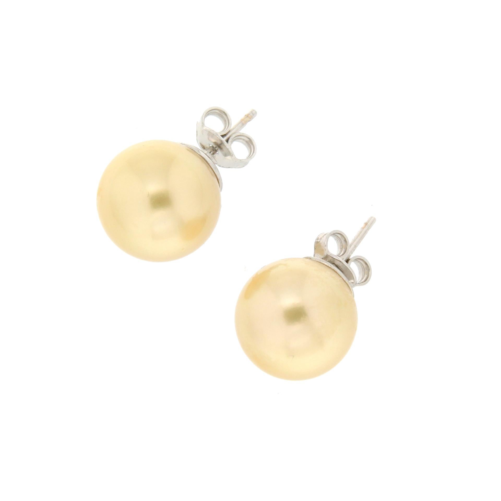 Artisan Handcraft Pearls 18 Karat White Gold Stud Earrings For Sale