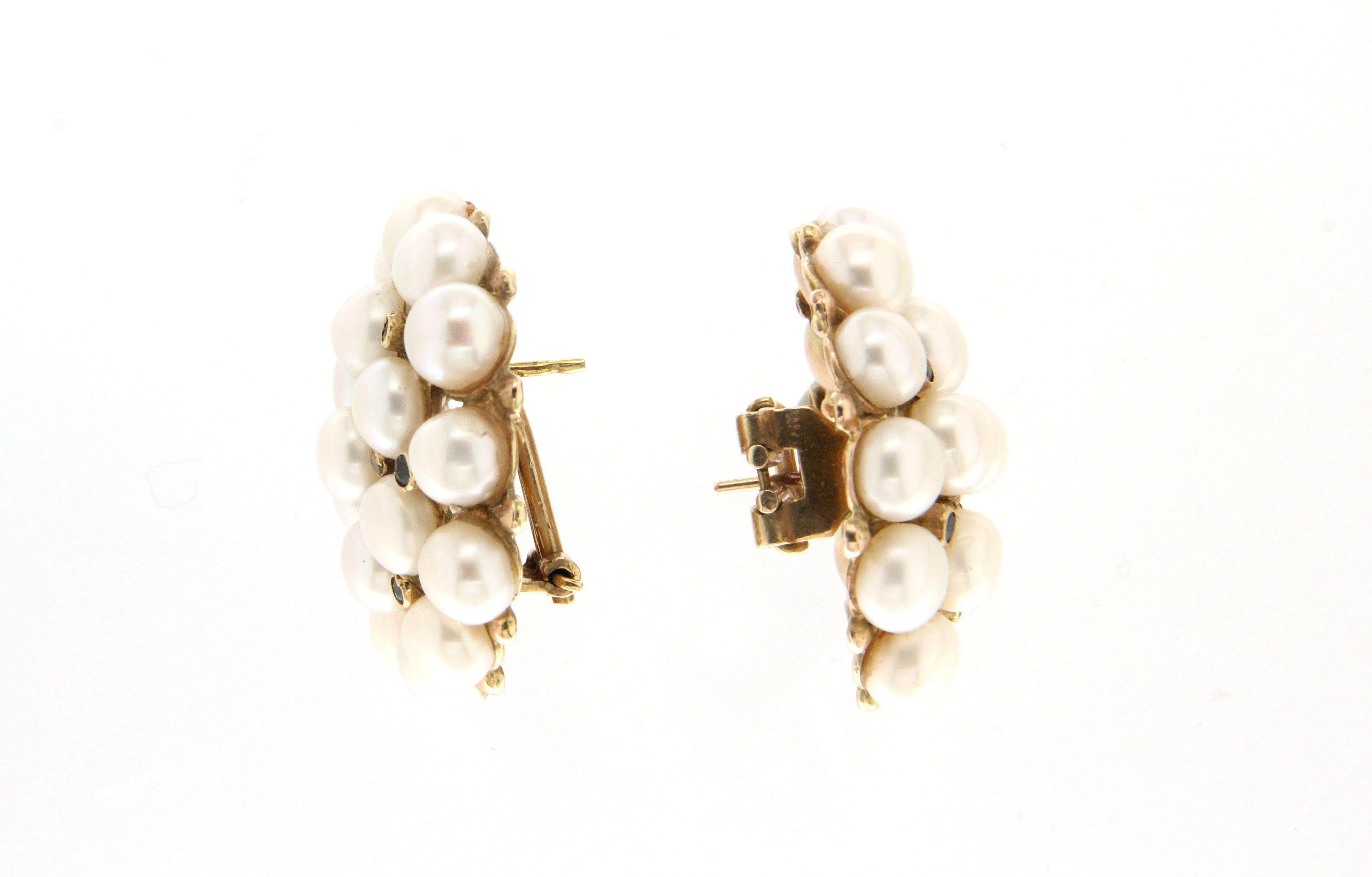 Brilliant Cut Handcraft Freshwater Pearls 18 Karat Yellow Gold Diamonds Stud Earrings For Sale