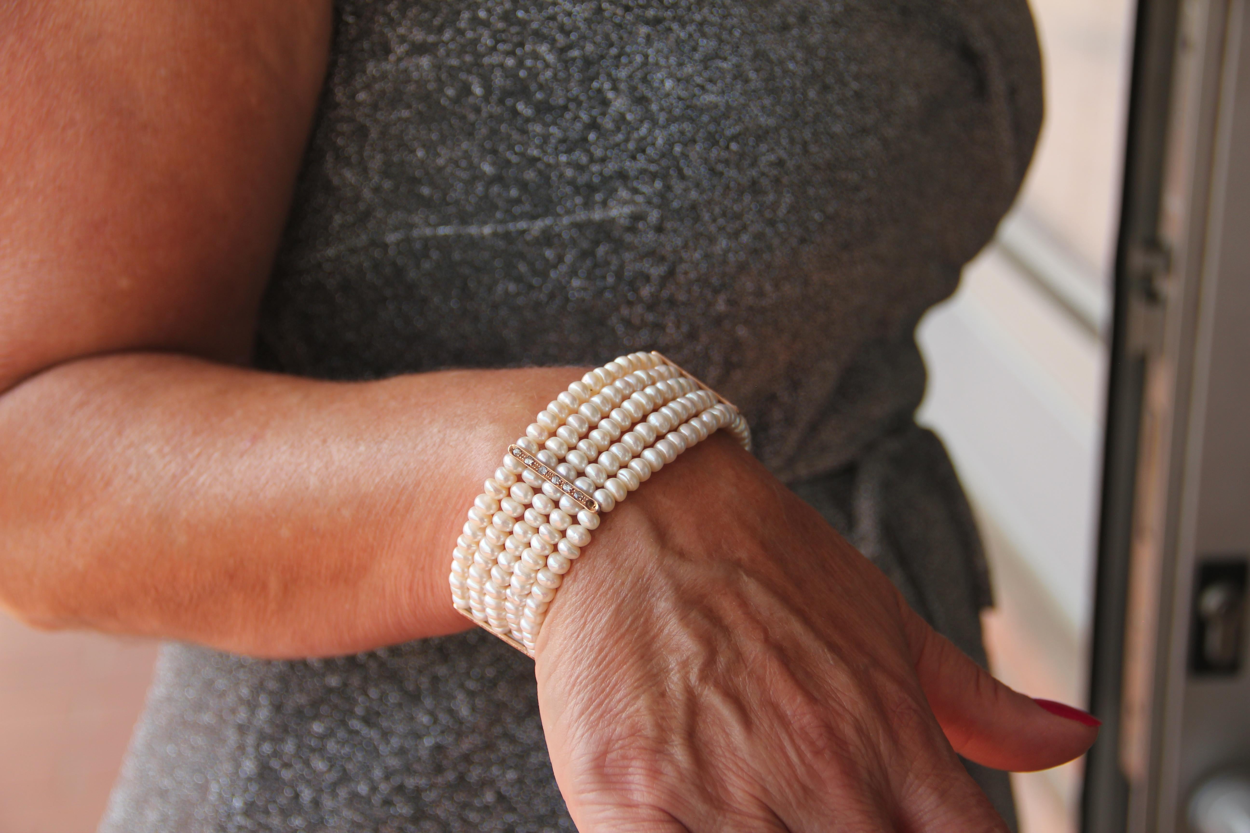 Bracelet manchette artisanal en or jaune 9 carats avec perles et diamants en vente 2