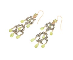 Handcraft Peridot 14 Karat Yellow Gold and Silver Diamonds Drop Earrings