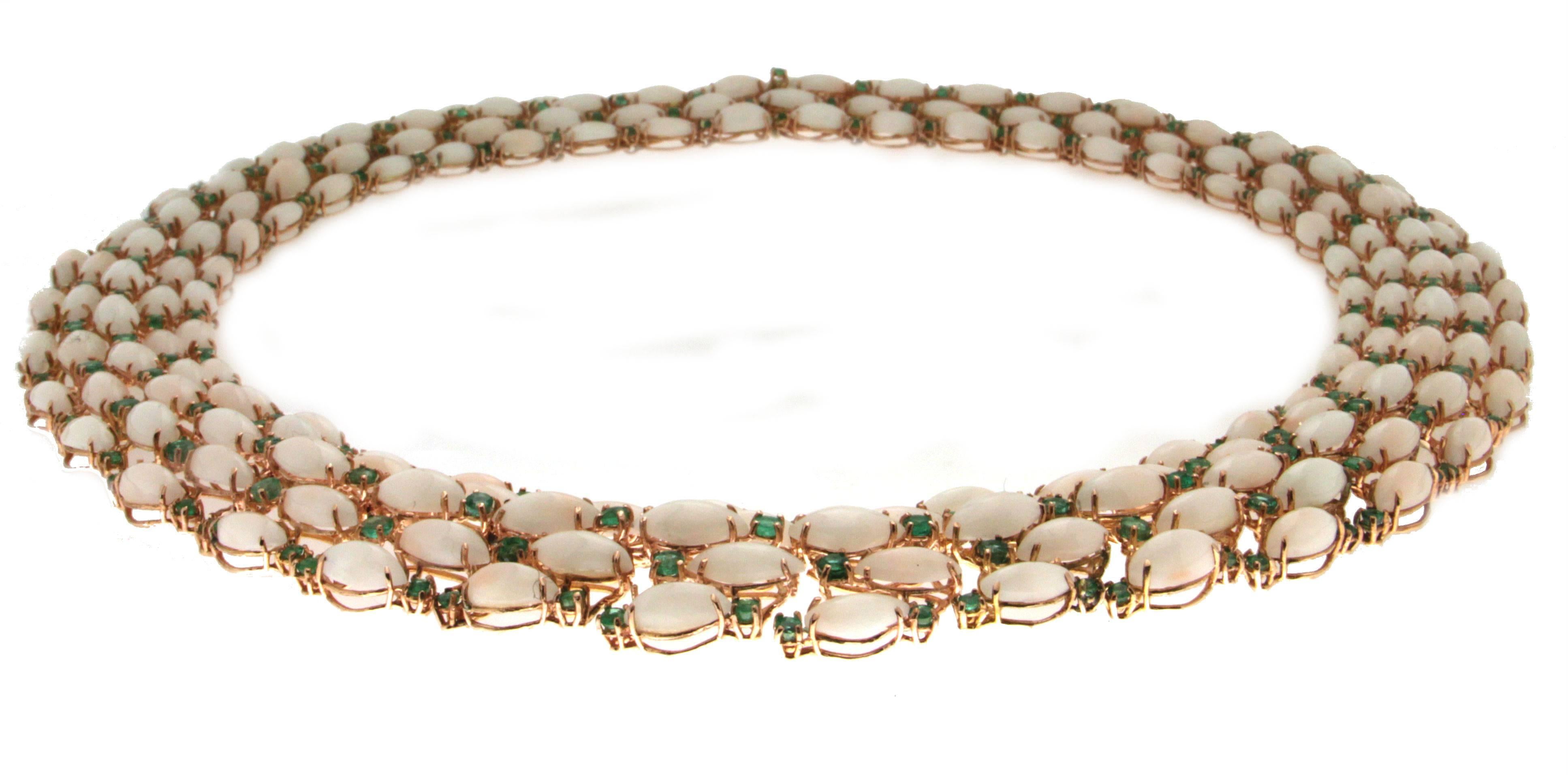 Emerald Cut Handcraft Pink Coral 14 Karat Yellow Gold Emeralds Choker Necklace For Sale