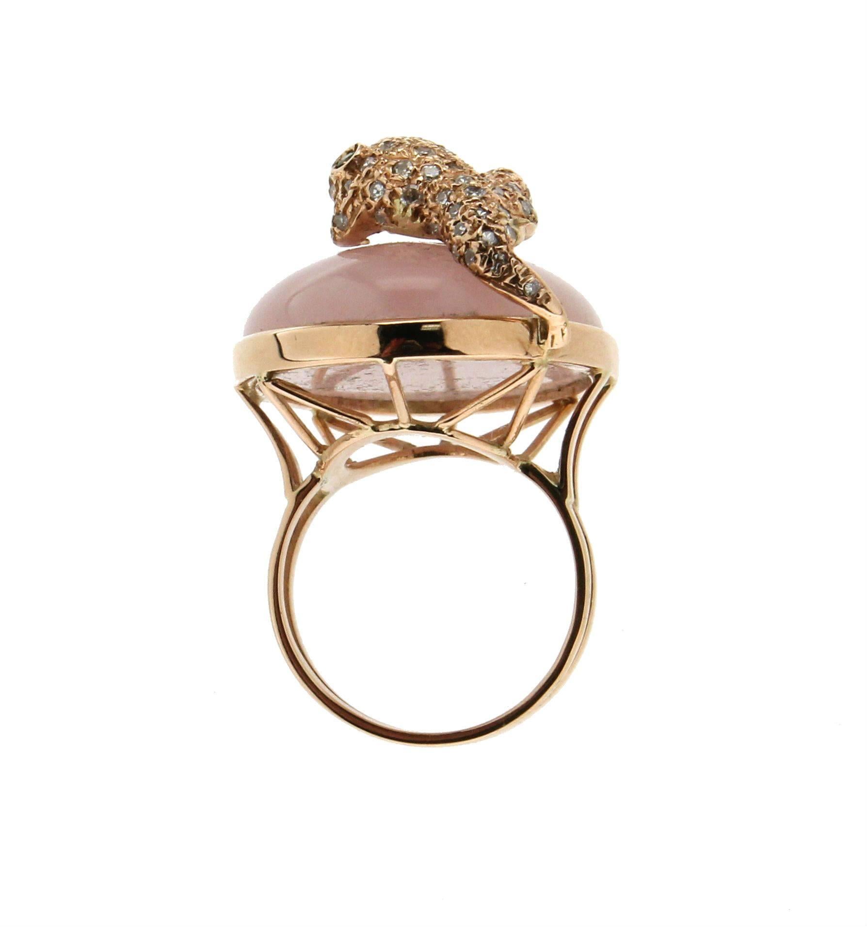 Artisan Handcraft Pink Quartz 14 Karat Yellow Gold Diamonds Cocktail Ring