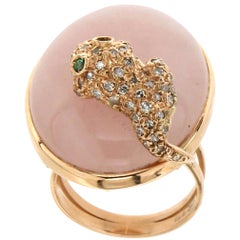 Handcraft Pink Quartz 14 Karat Yellow Gold Diamonds Cocktail Ring