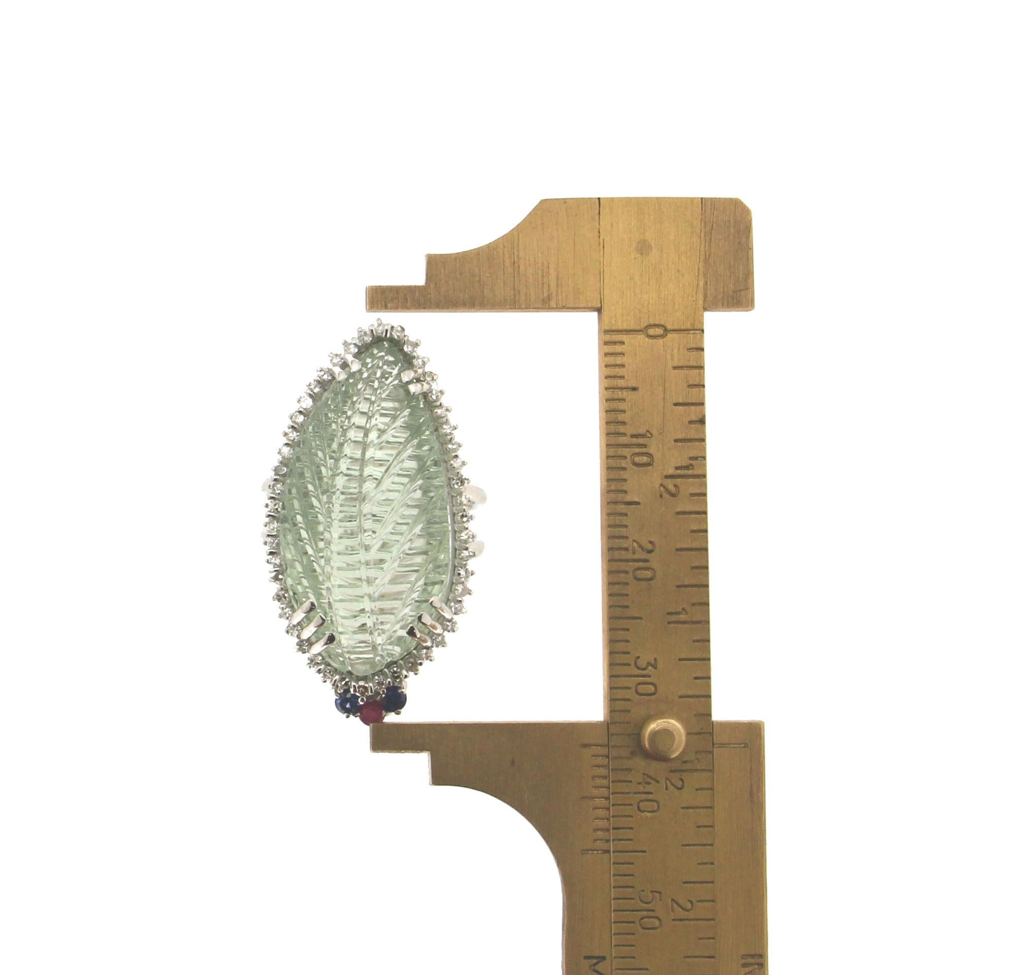 Anello da cocktail con prasiolite in oro bianco 18 carati, diamanti, rubini e zaffiri in vendita 1