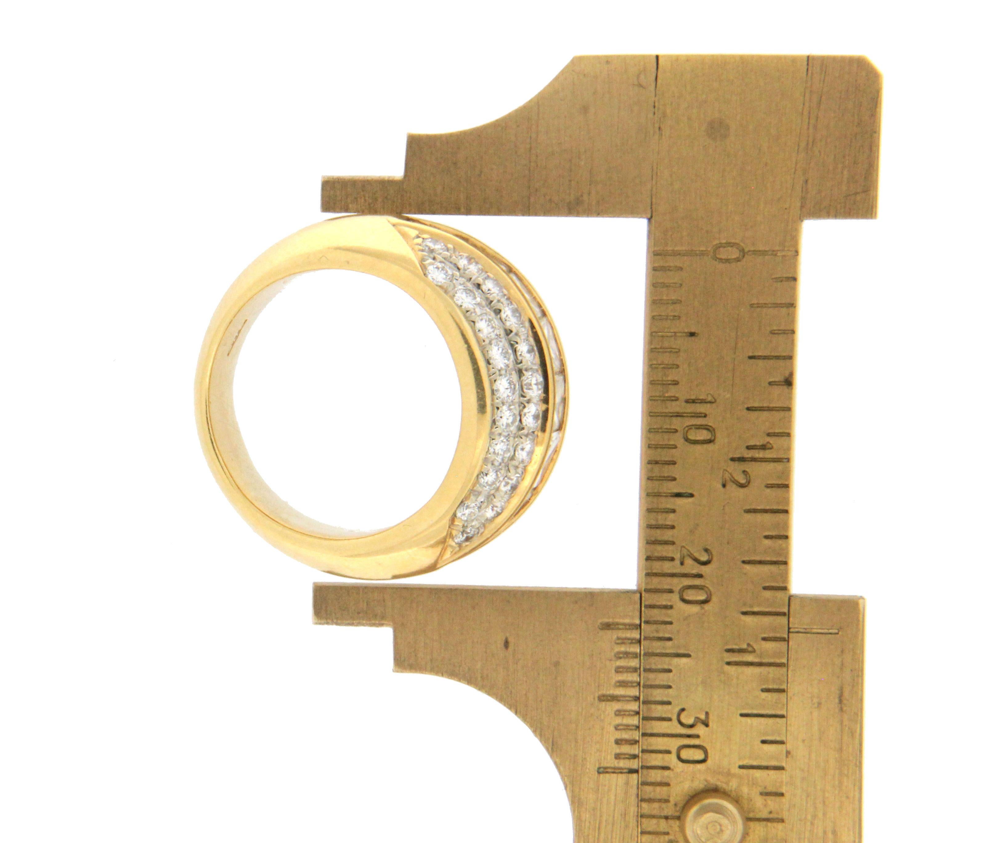 Handcraft Princess Cut Diamonds 18 Karat Yellow Gold Band Ring For Sale 7