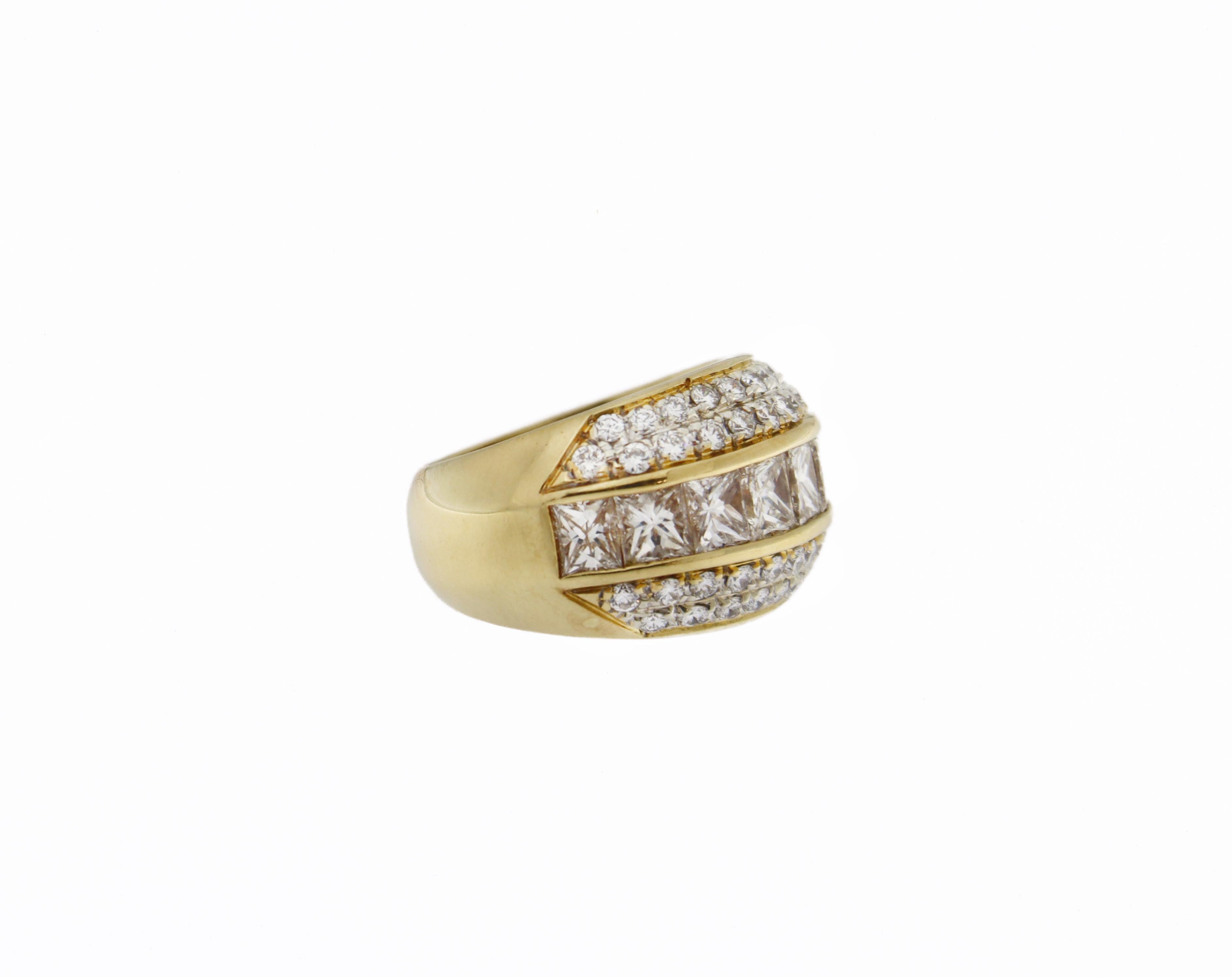 Handcraft Princess Cut Diamanten 18 Karat Gelbgold Band Ring im Angebot 10
