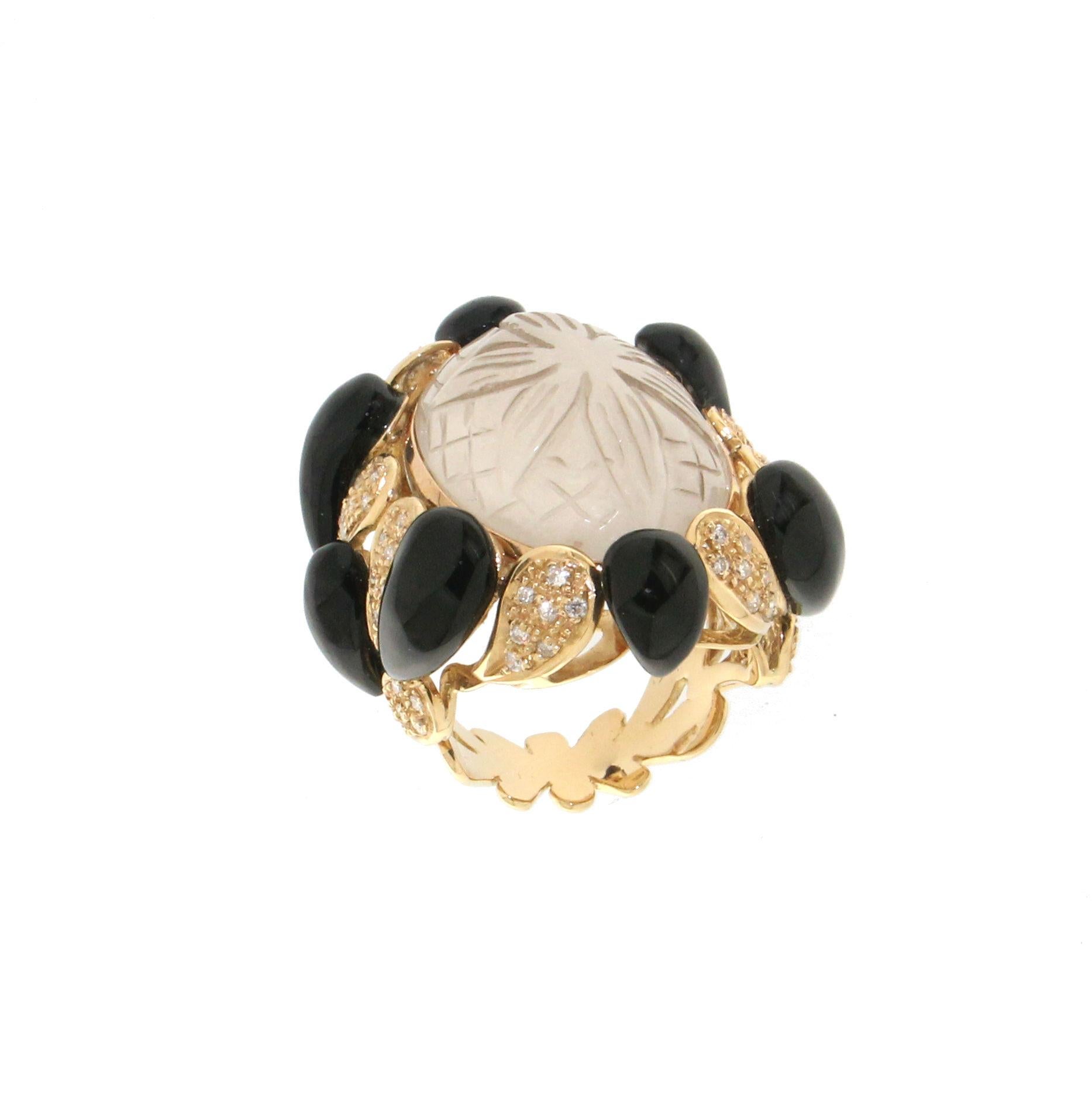 Brilliant Cut Handcraft Rock Crystal 18 Karat Yellow Gold Onyx Diamonds Cocktail Ring