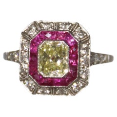 Bague cocktail artisanale en platine, rubis et diamants