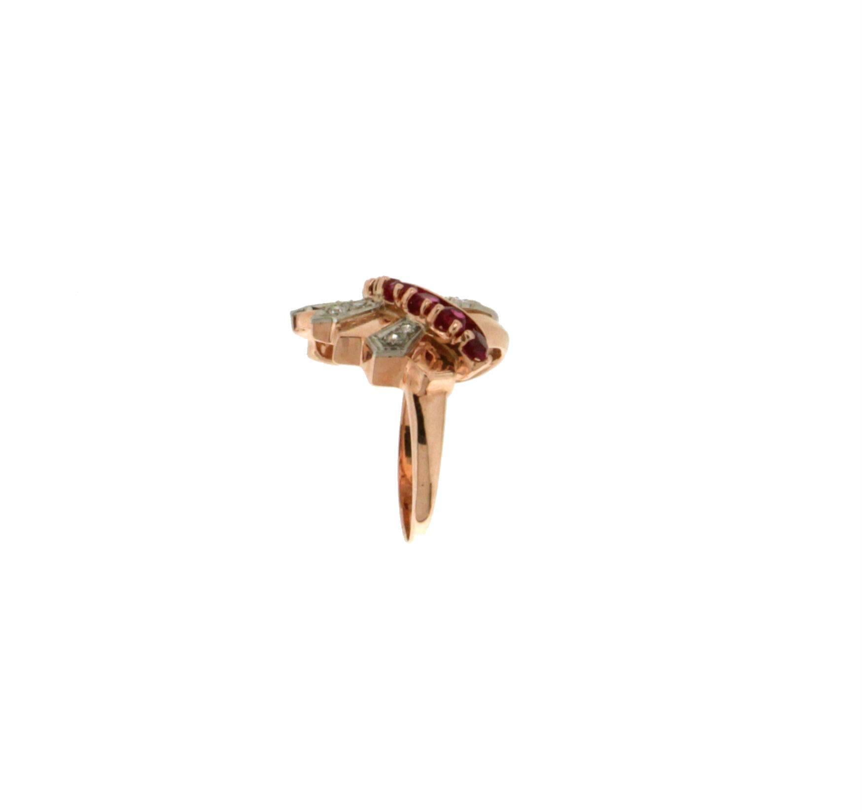 Women's or Men's Handcraft Ruby 14 Karat Yellow and White Gold Diamonds Cocktail Ring For Sale