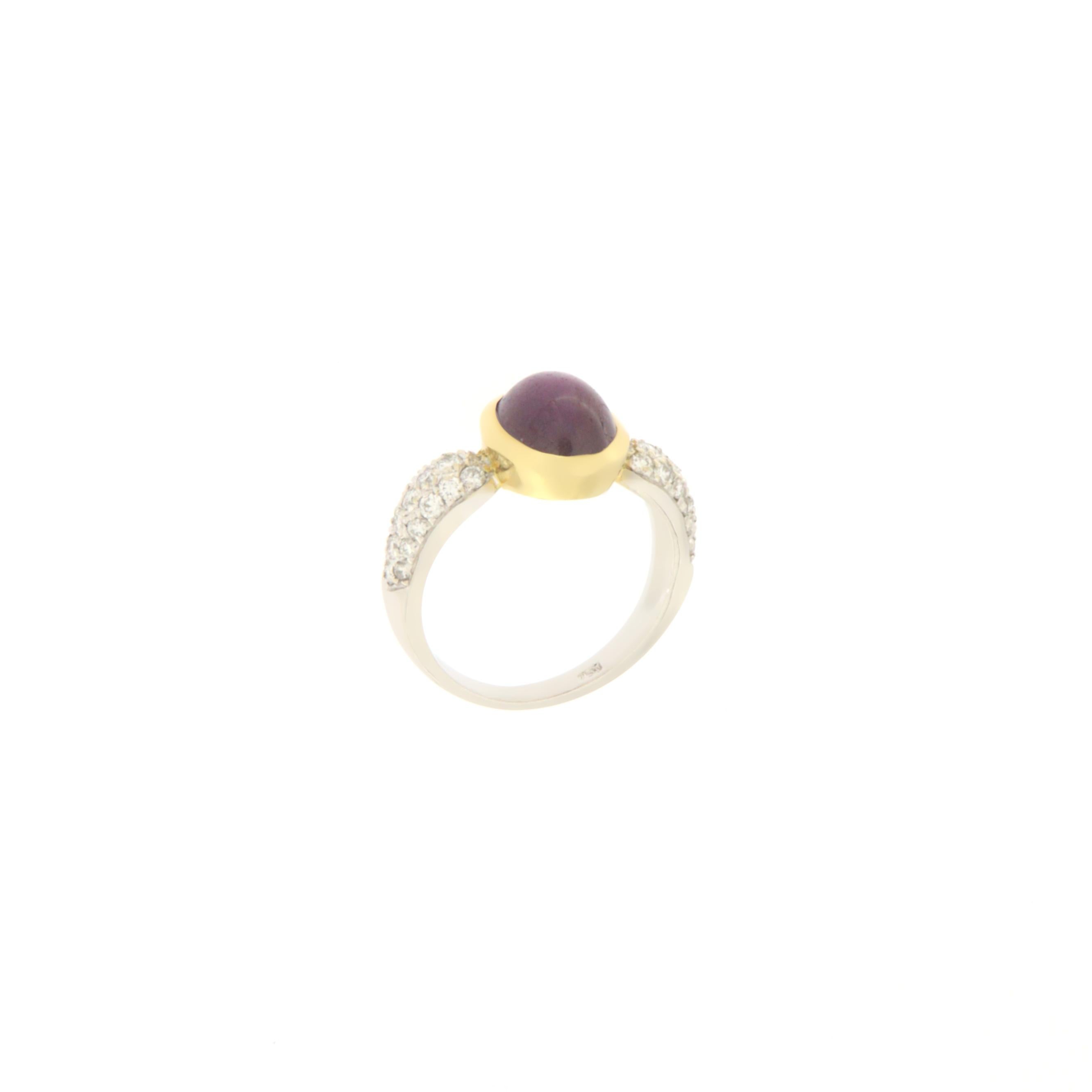 Handcraft Ruby 18 Karat White and Yellow Gold Diamonds Cocktail Ring In New Condition For Sale In Marcianise, IT