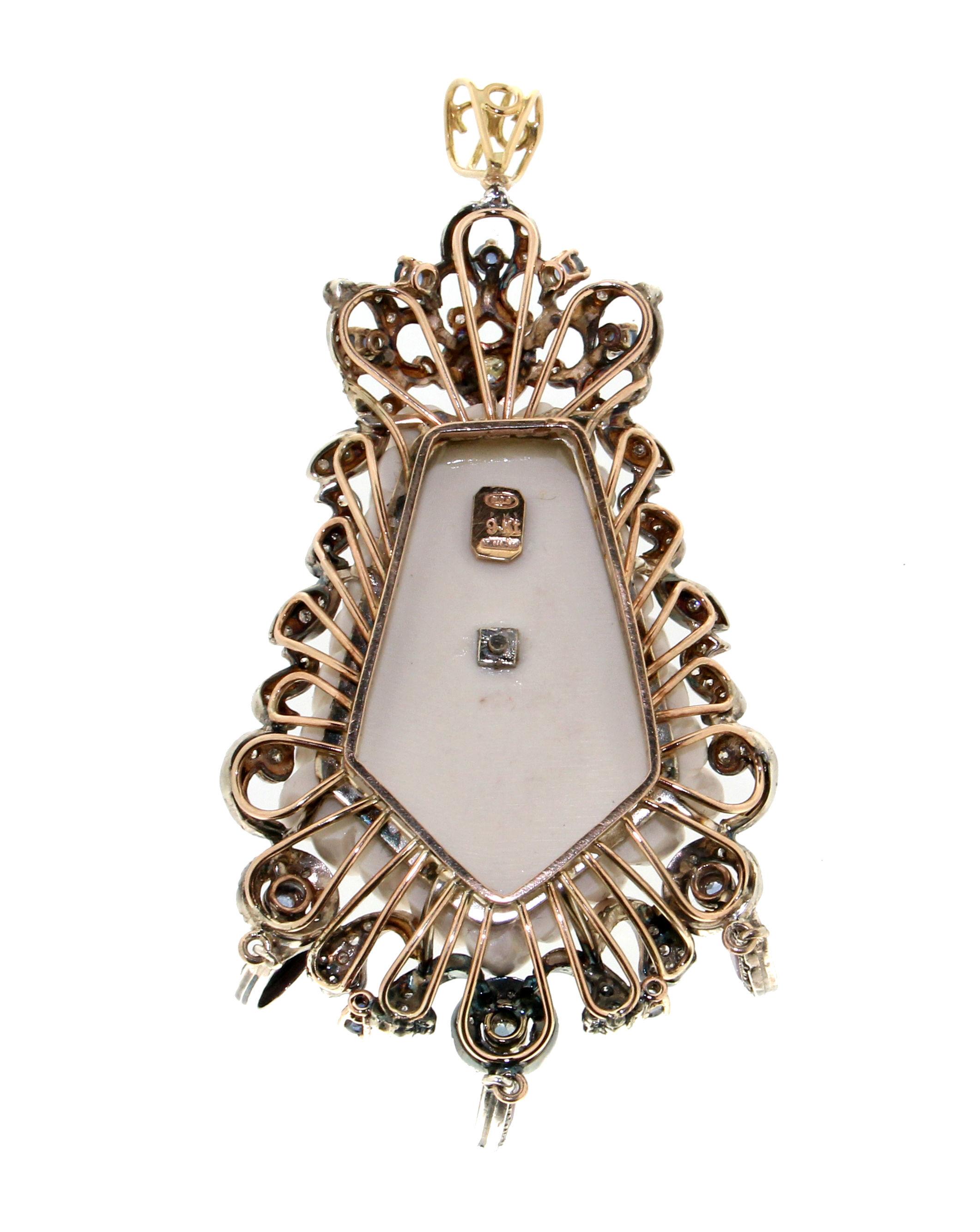 Handgefertigte Halskette mit Anhänger, Rubin 9 Karat Gelbgold Achat Saphire Diamanten (Kunsthandwerker*in) im Angebot