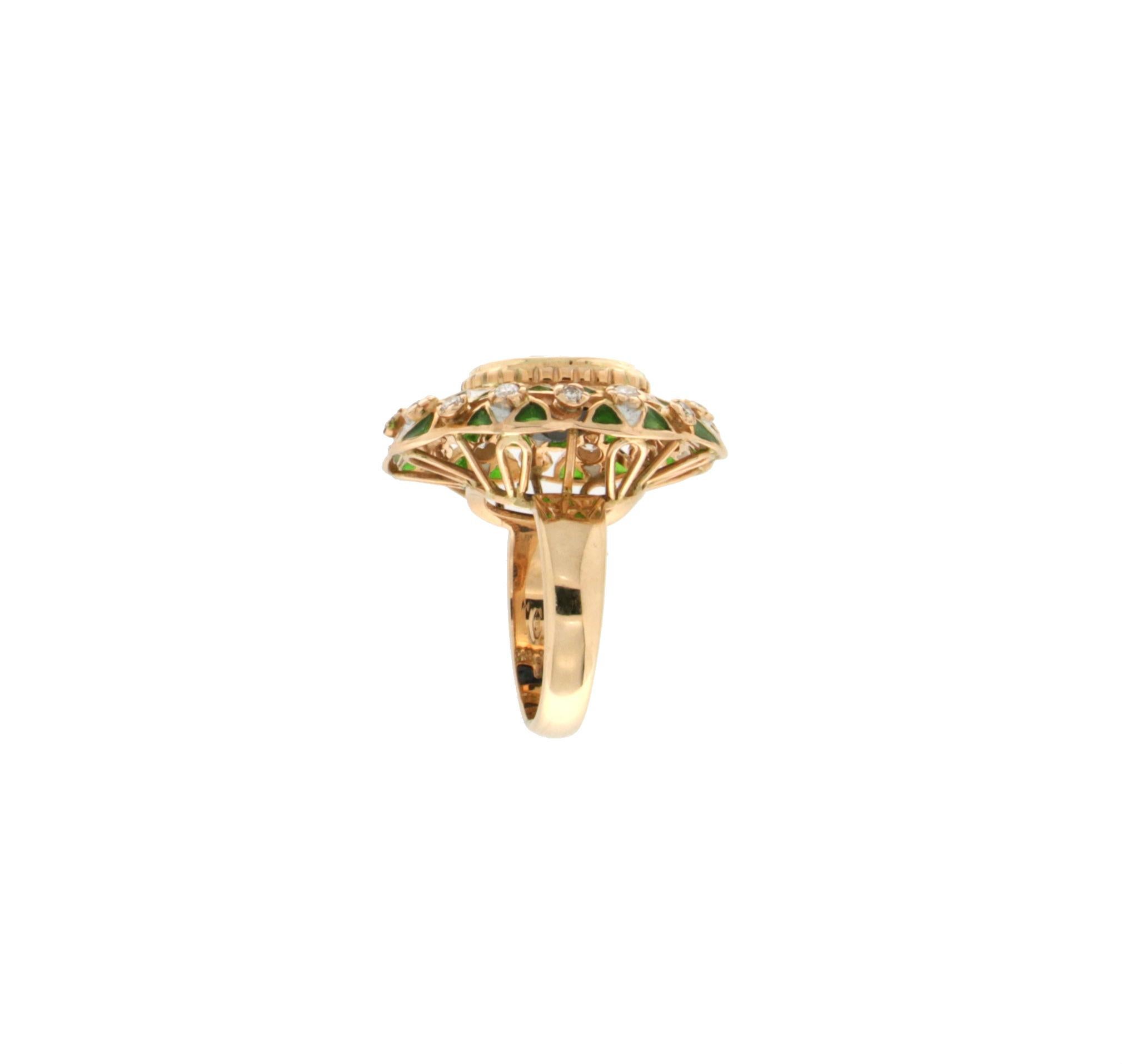 Handcraft Sapphire 14 Karat Yellow Gold Diamonds Cocktail Ring For Sale 2