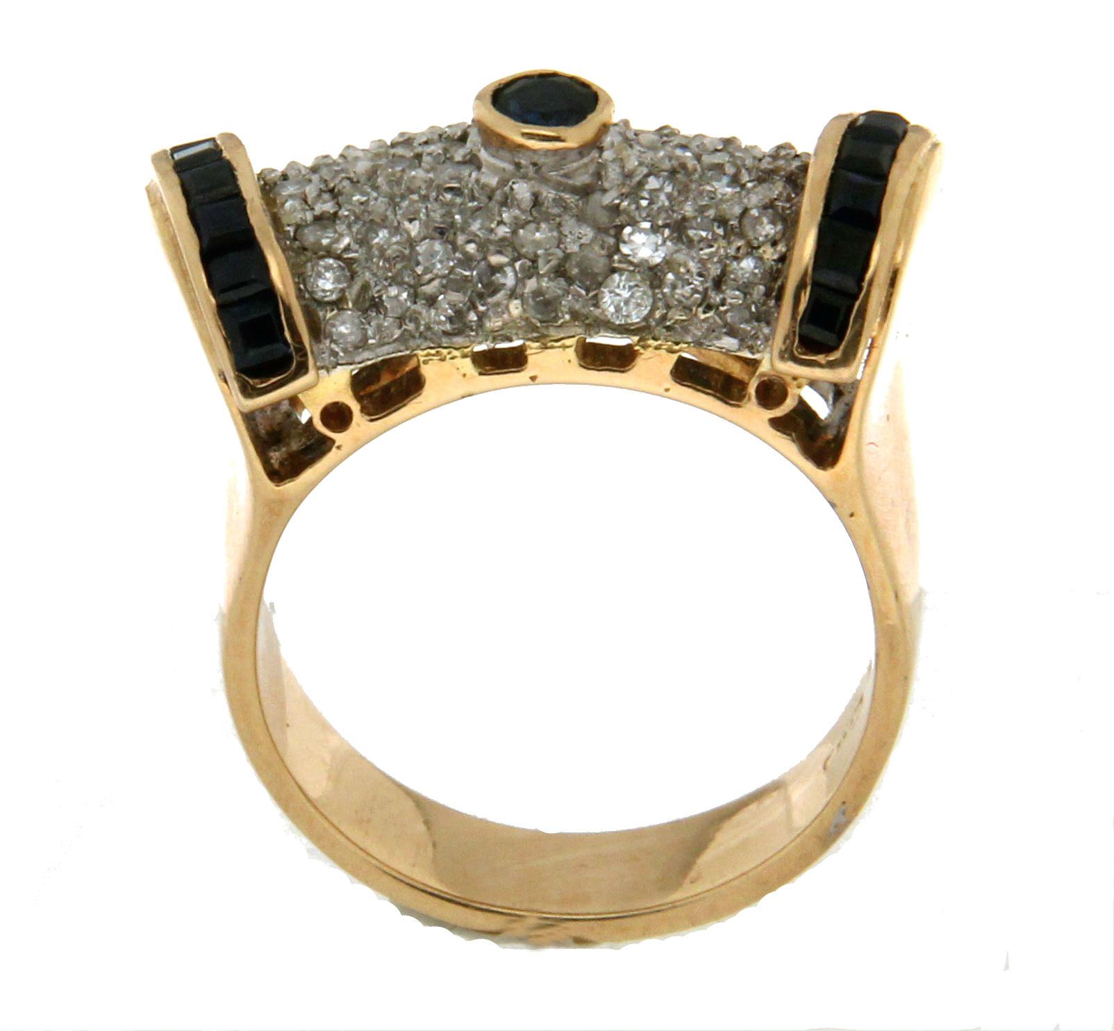 Artisan Bague de cocktail en or blanc et jaune 18 carats diamants saphir Handcraft en vente