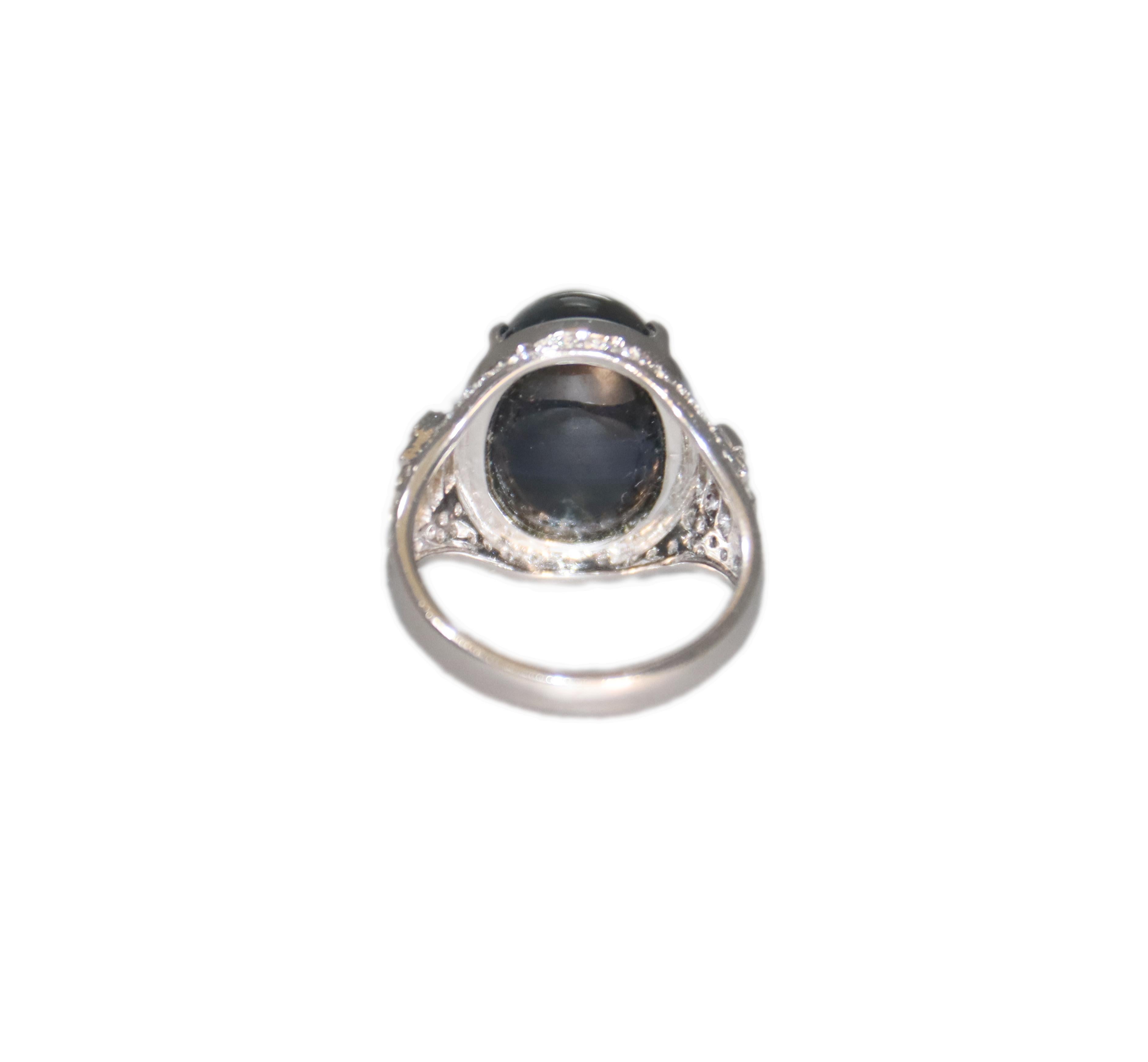 Handcraft Sapphire 18 Karat White Gold Diamonds Cocktail Ring For Sale 5