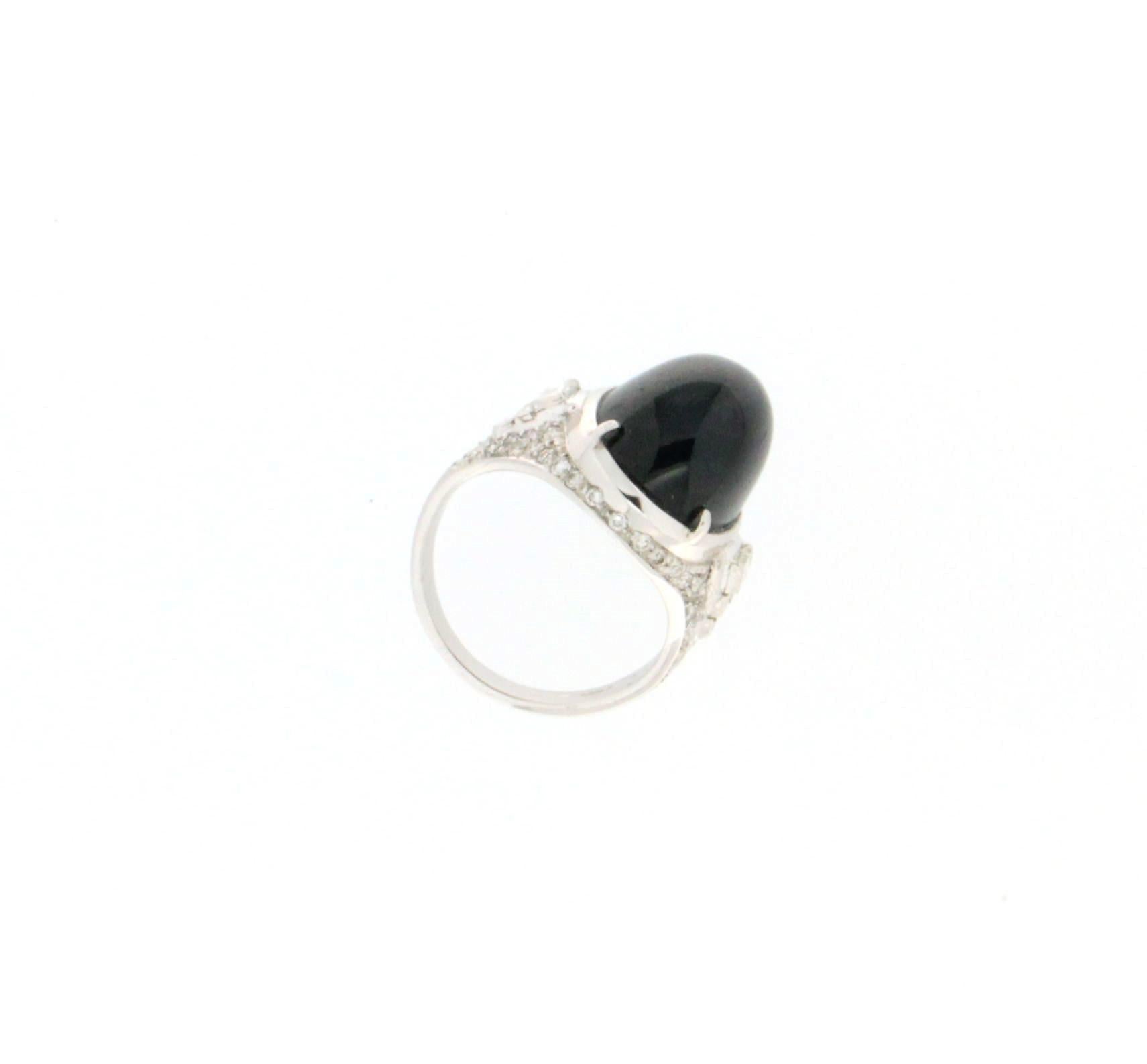 Handcraft Sapphire 18 Karat White Gold Diamonds Cocktail Ring In New Condition For Sale In Marcianise, IT