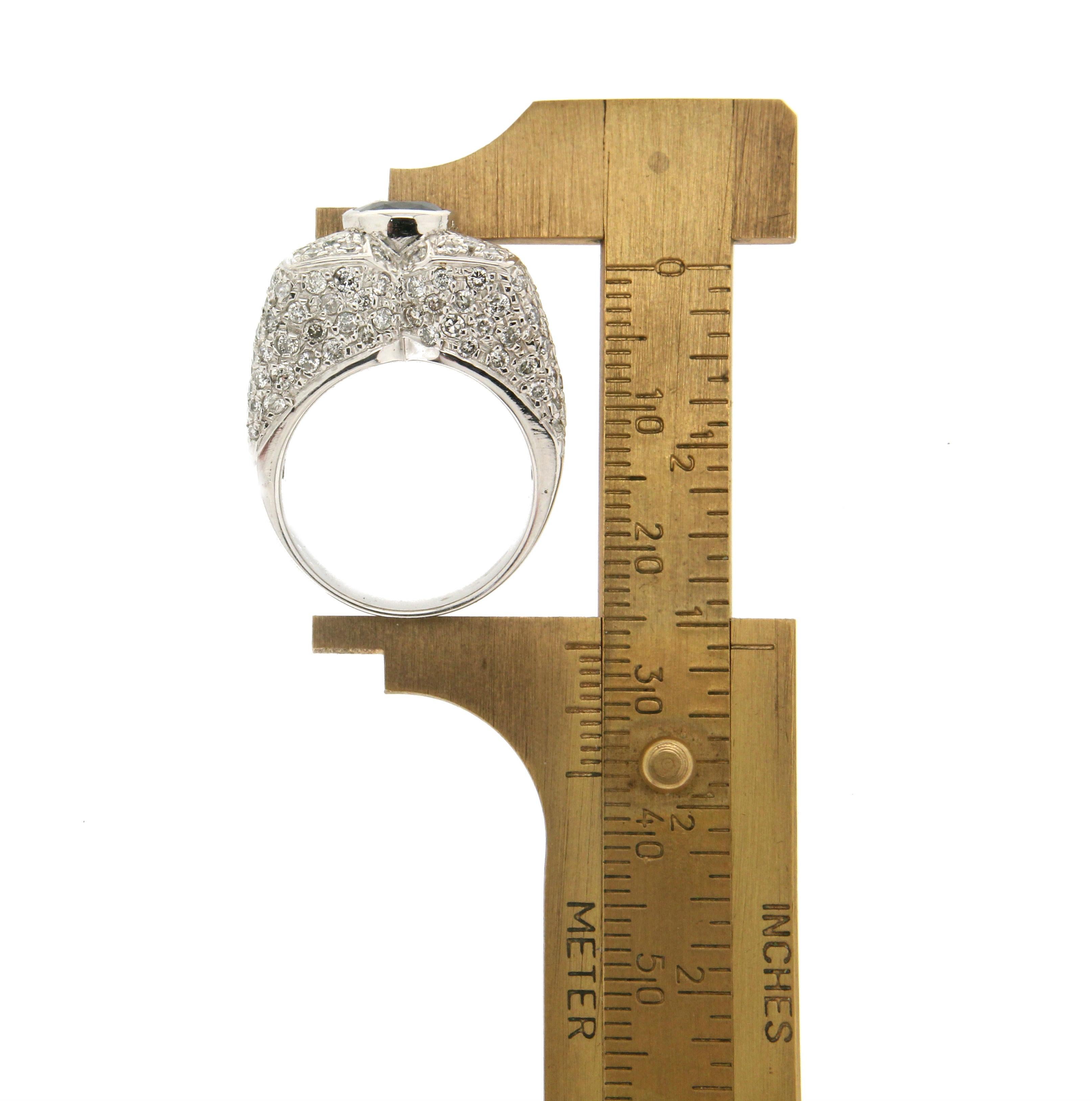 Women's or Men's Handcraft Sapphire 18 Karat White Gold Diamonds Cocktail Ring For Sale