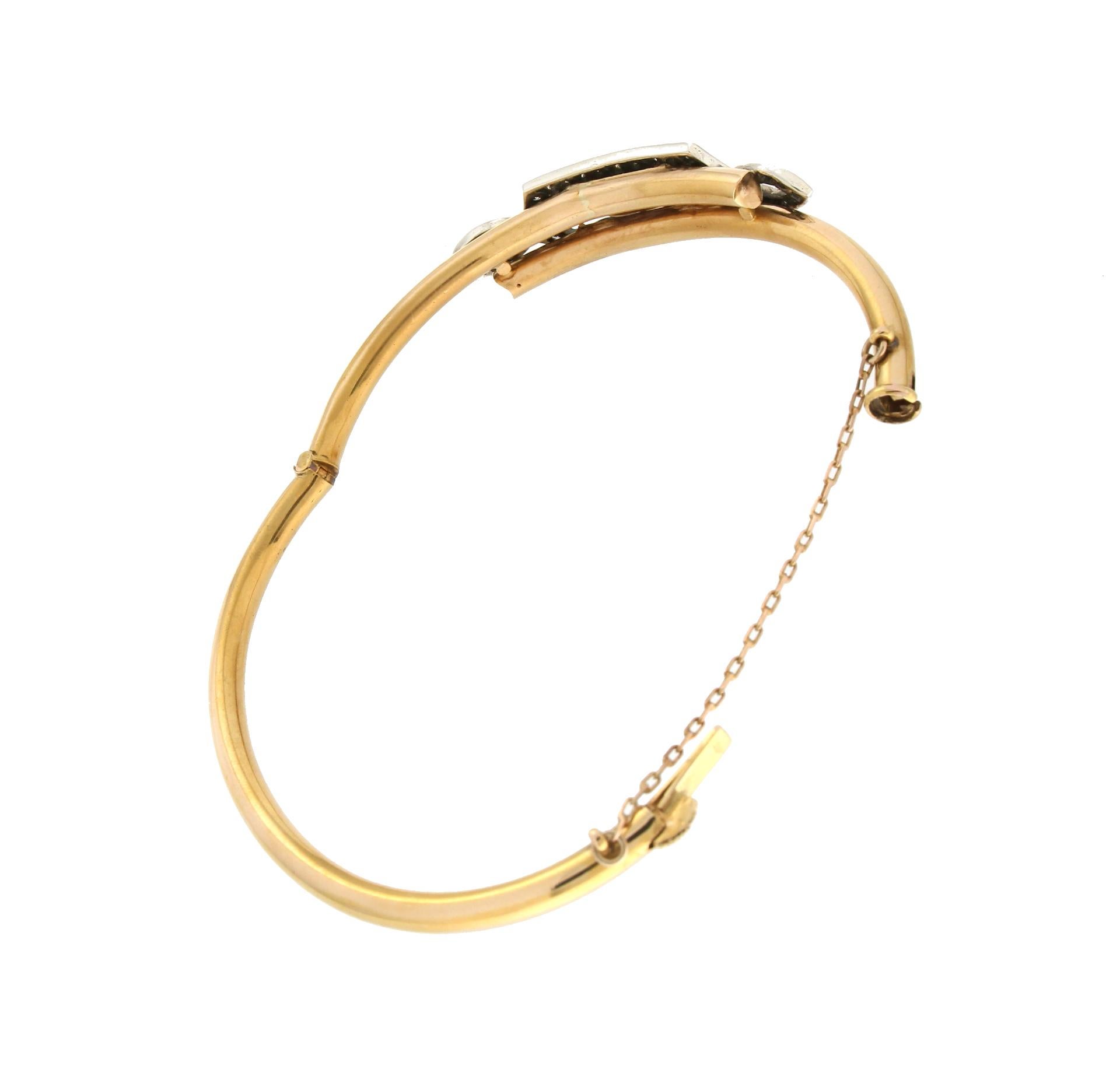 Women's or Men's Handcraft Sapphire 18 Karat Yellow Gold Diamonds Clamper Bracelet For Sale