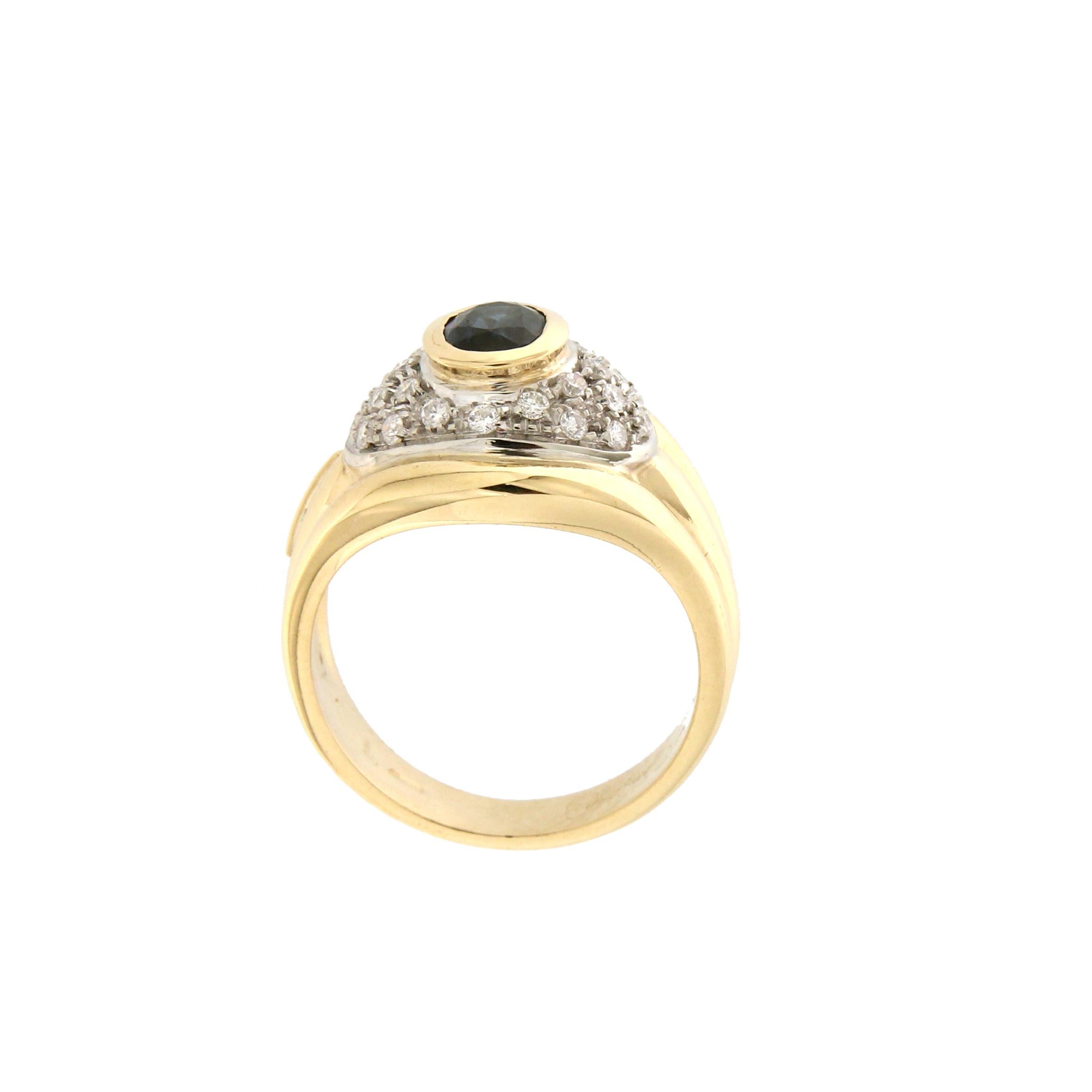 Women's or Men's Handcraft Sapphire 18 Karat Yellow Gold Diamonds Cocktail Ring For Sale