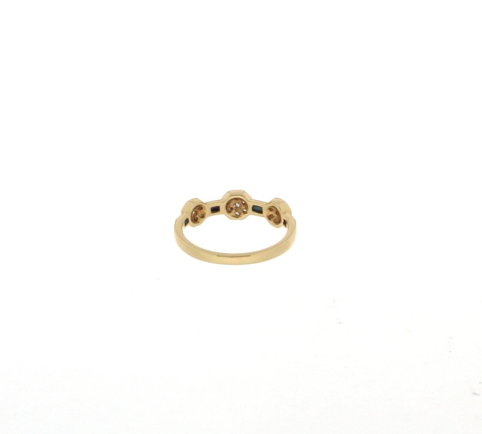 Women's or Men's Handcraft Sapphire 18 Karat Yellow Gold Diamonds Cocktail Ring For Sale