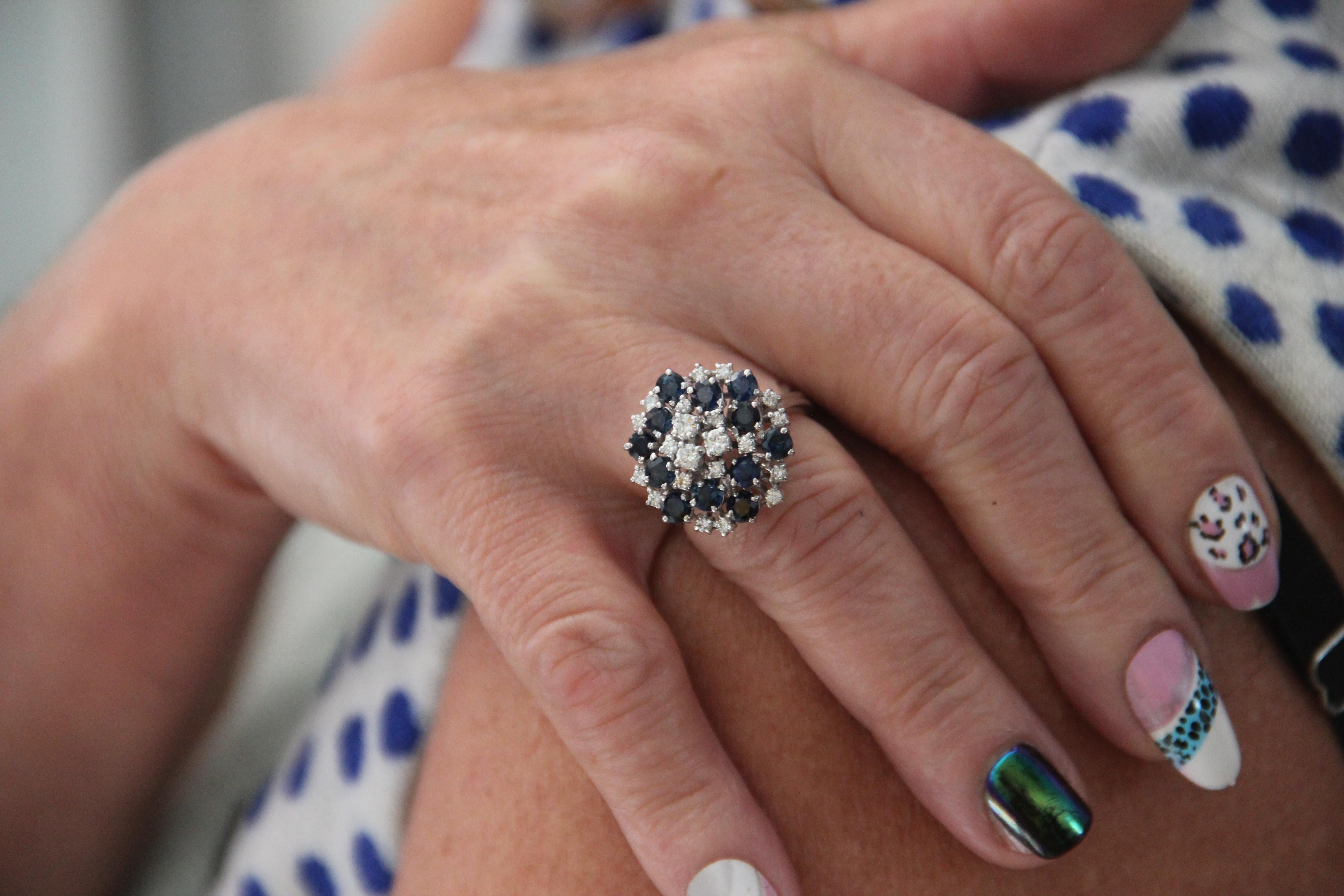 Handcraft Sapphires 18 Karat White Gold Diamonds Cocktail Ring For Sale 5