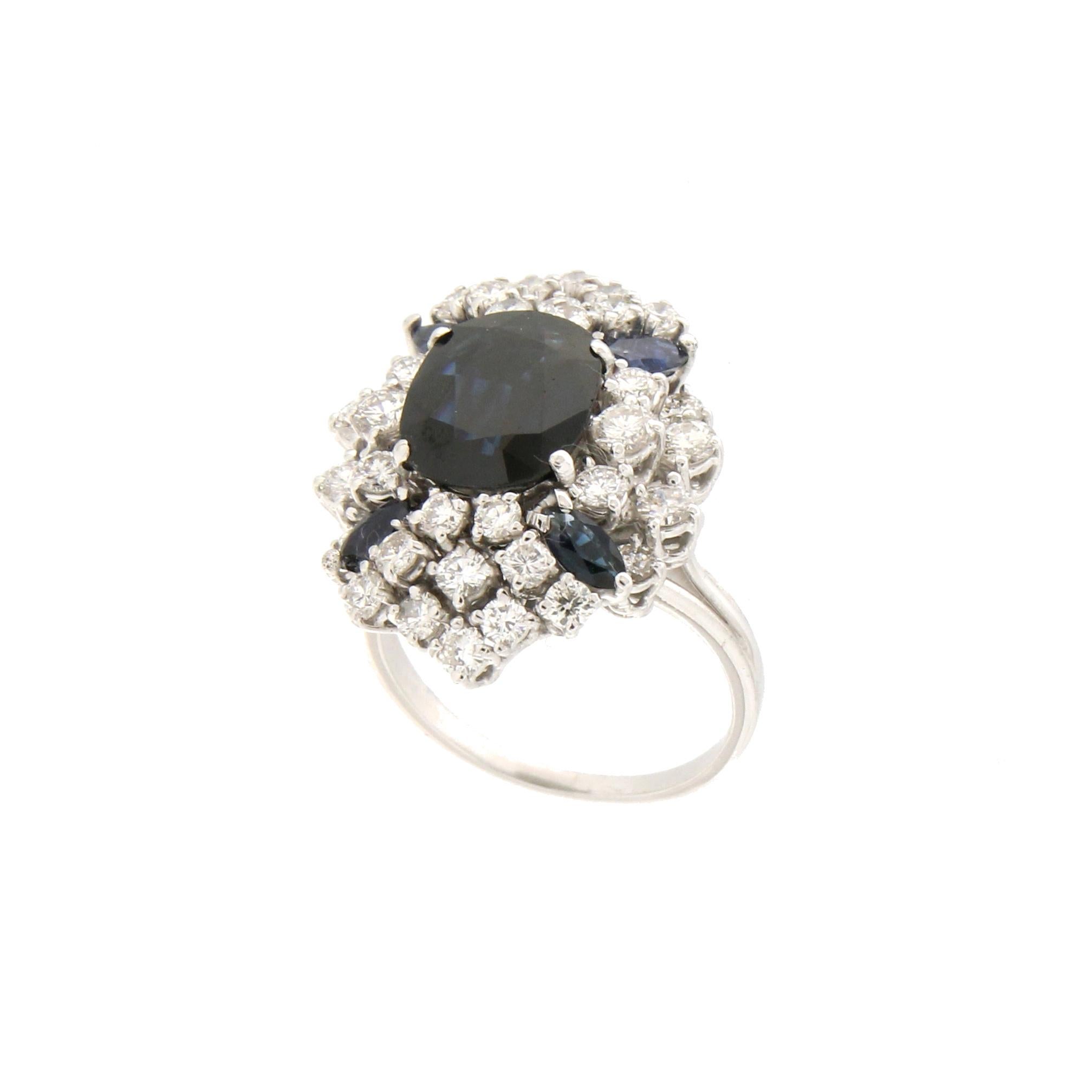 Handcraft Sapphires 18 Karat White Gold Diamonds Cocktail Ring For Sale 1