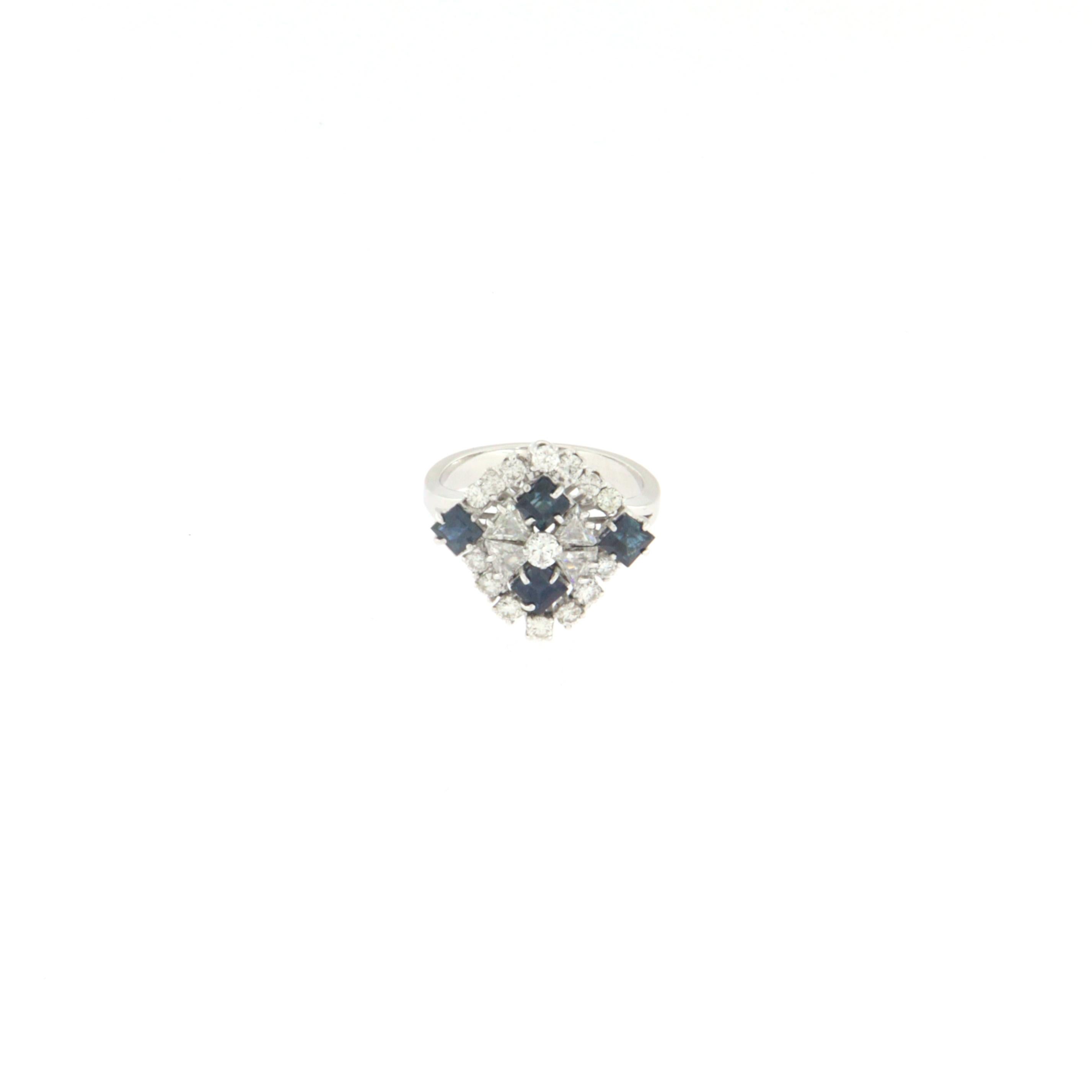 Handcraft Sapphires 18 Karat White Gold Diamonds Cocktail Ring For Sale 1