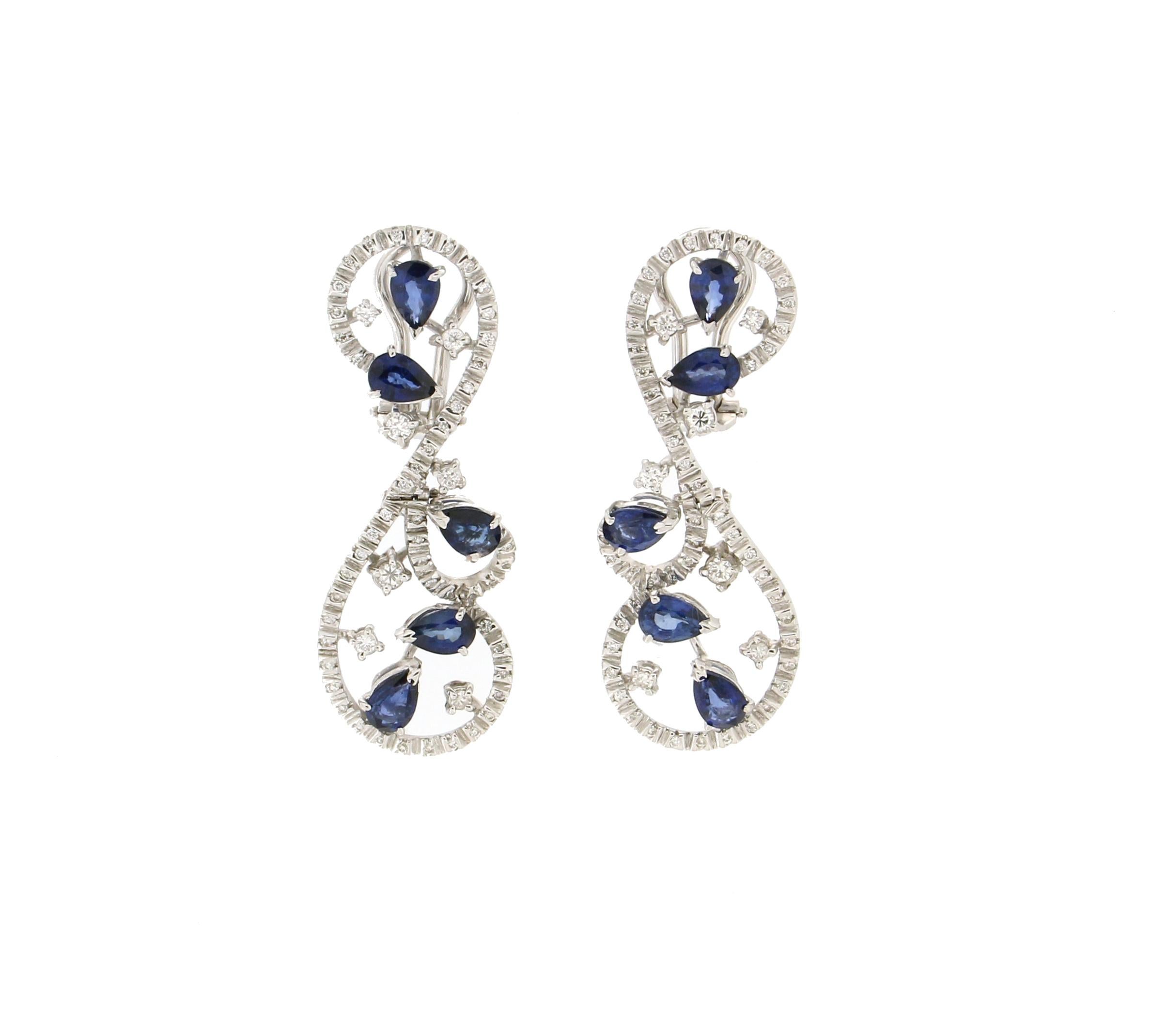 Women's Handcraft Sapphires 18 Karat White Gold Diamonds Stud Earrings