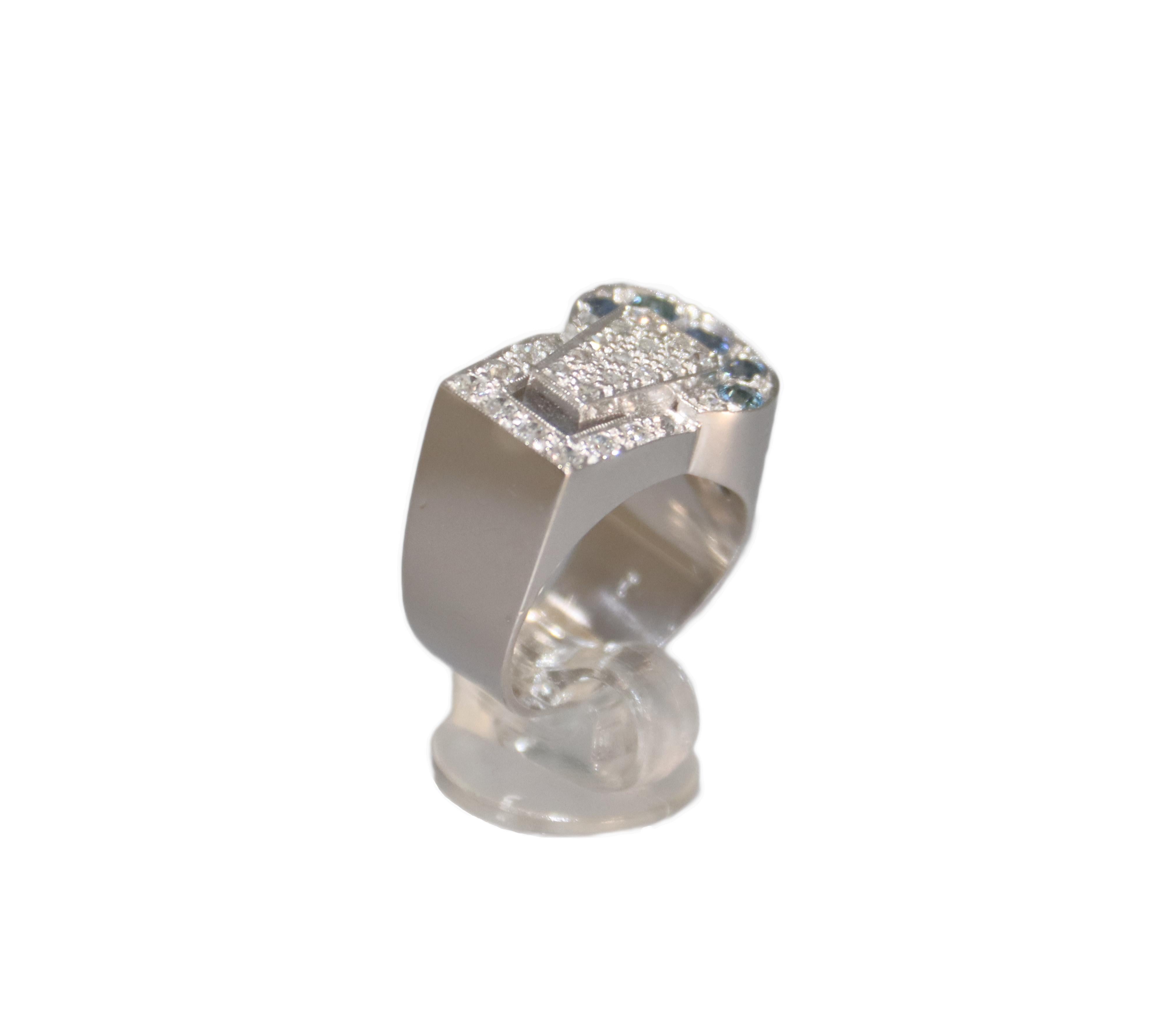 Handcraft Sapphires Platinum Diamonds Cocktail Ring For Sale 3