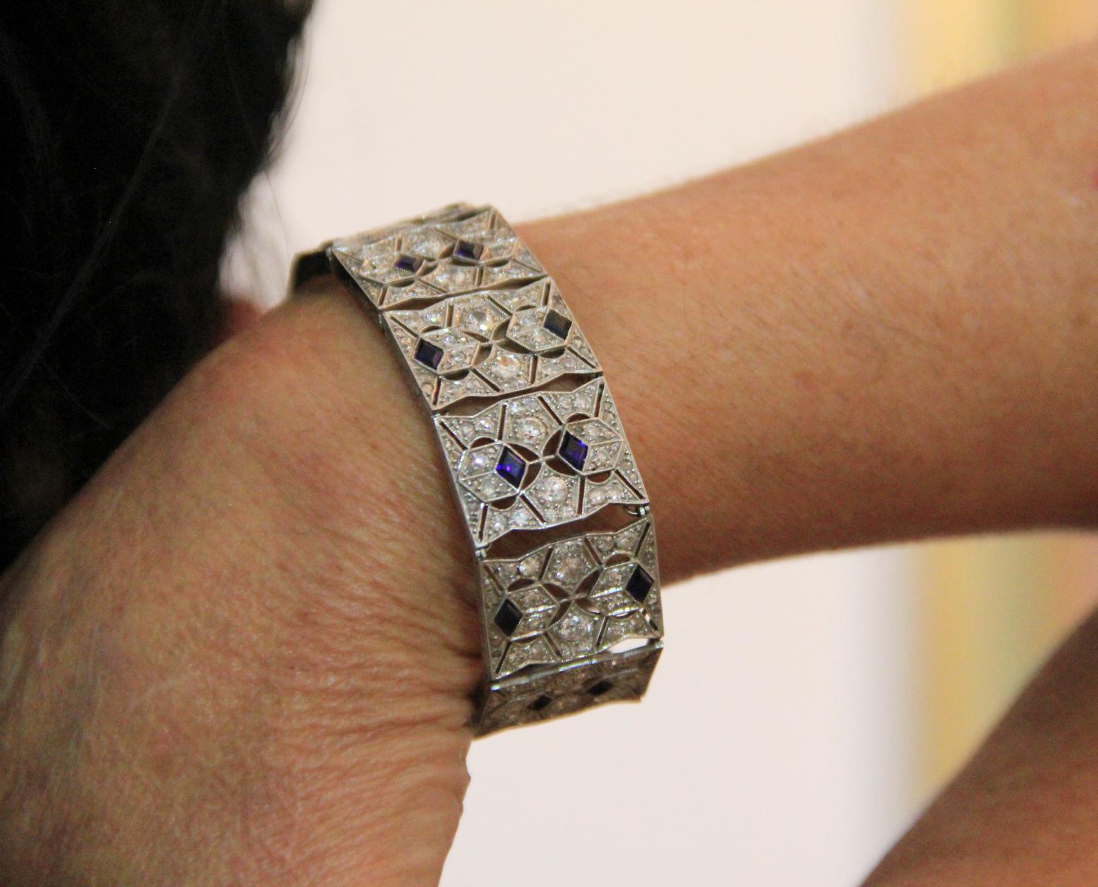 Handcraft Sapphires Platinum Diamonds Cuff Bracelet 6