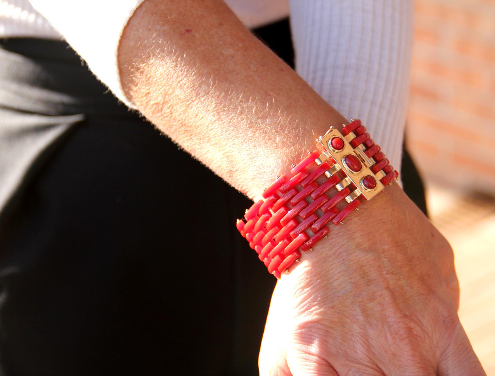 Handcraft Sardinian Coral 14 Karat Yellow Gold Cuff Bracelet For Sale 5