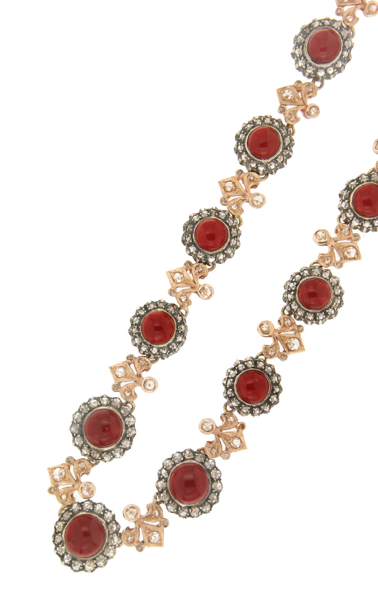 Handcraft Sardinian Coral 14 Karat Yellow Gold Diamonds Choker Necklace In New Condition For Sale In Marcianise, IT