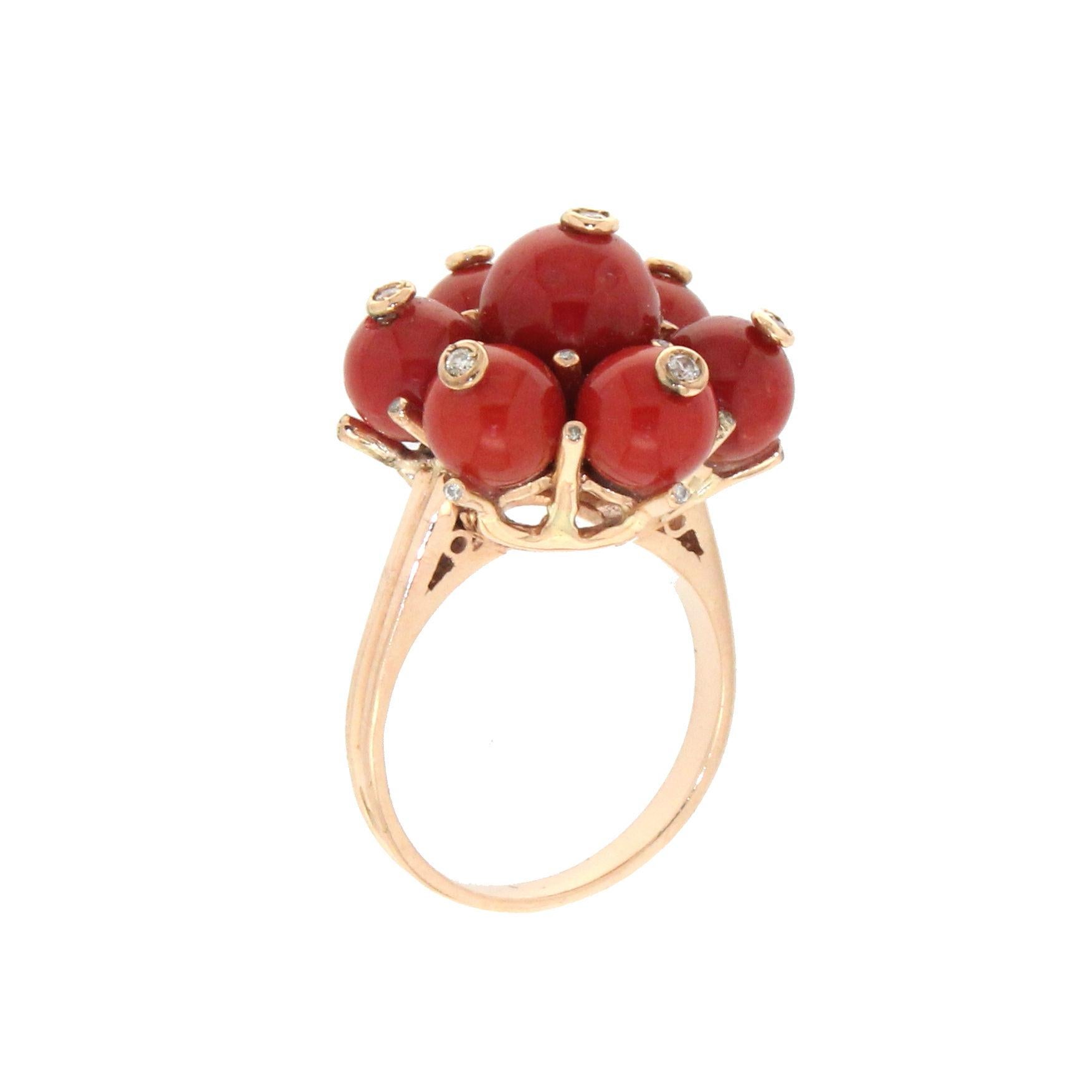 For any problems related to some materials contained in the items that do not allow shipping and require specific documents that require a particular period, please contact the seller with a private message to solve the problem.
14 karat yellow gold
