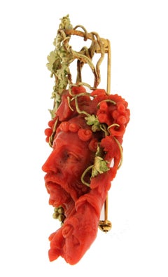 Handcraft Sardinian Coral 18 Karat Yellow Gold Christ Brooch