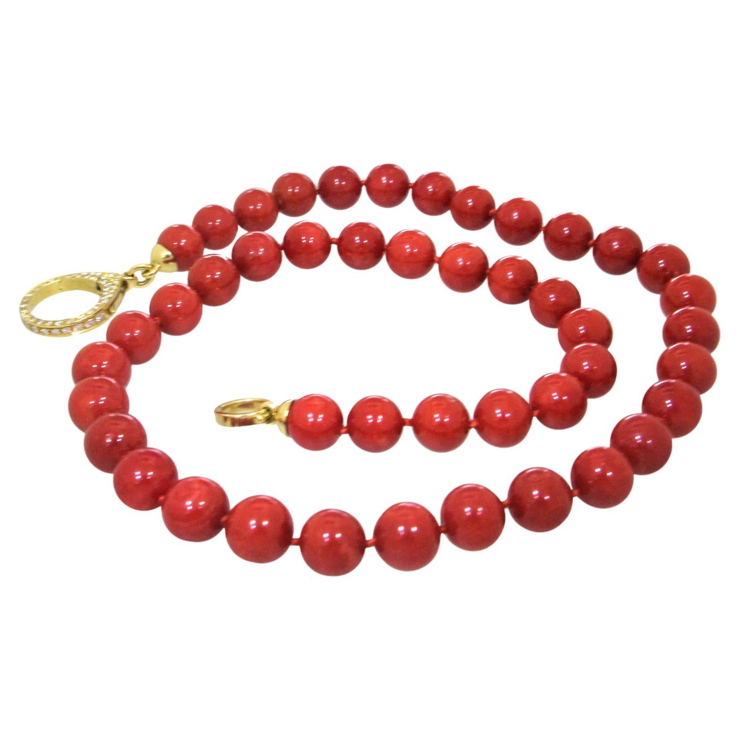 Handcraft Sardinian Coral 18 Karat Yellow Gold Diamonds Beaded Necklace For Sale