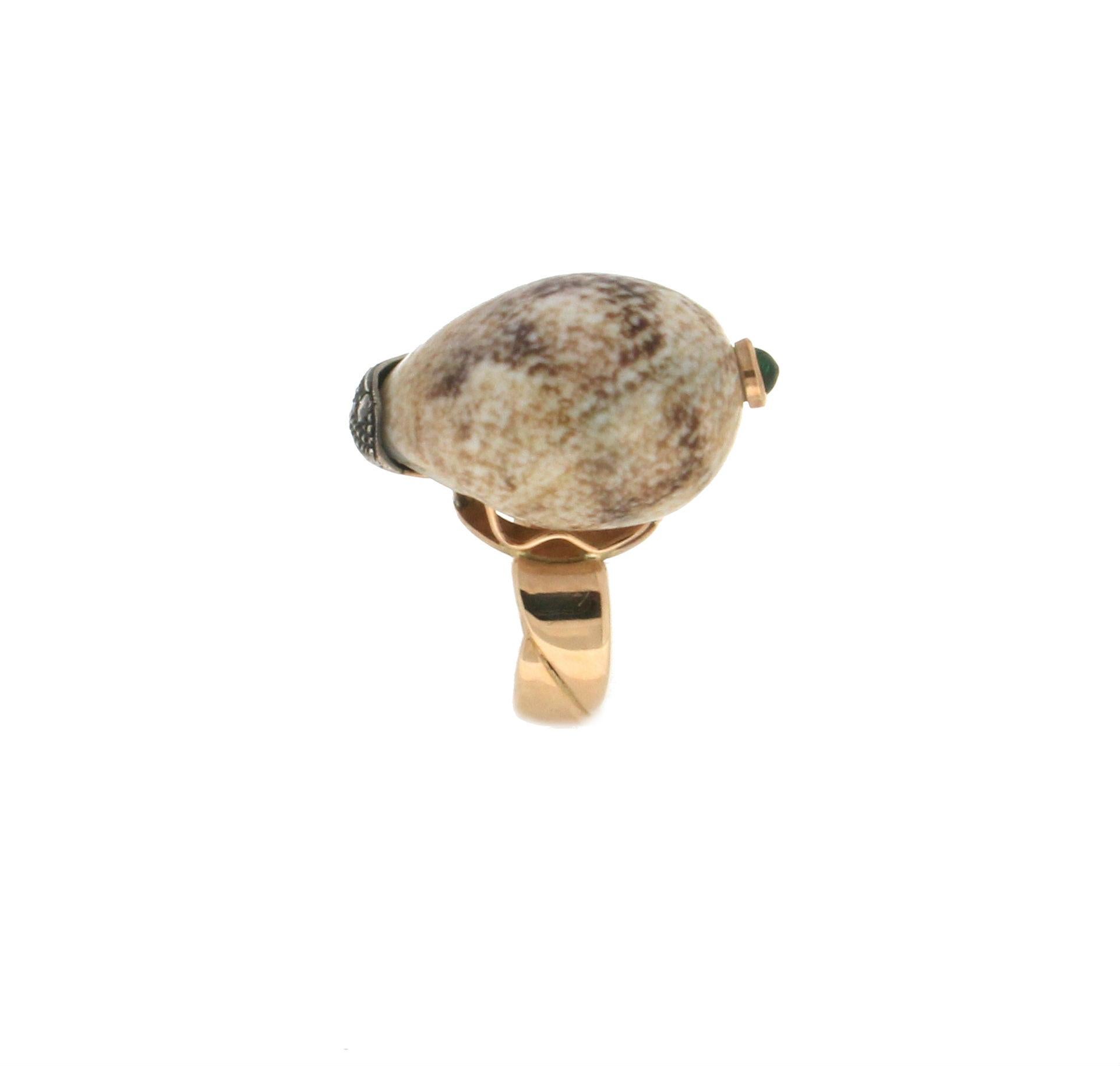 Artisan Handcraft Shell 14 Karat Yellow Gold Rose Cut Diamonds Cocktail Ring For Sale