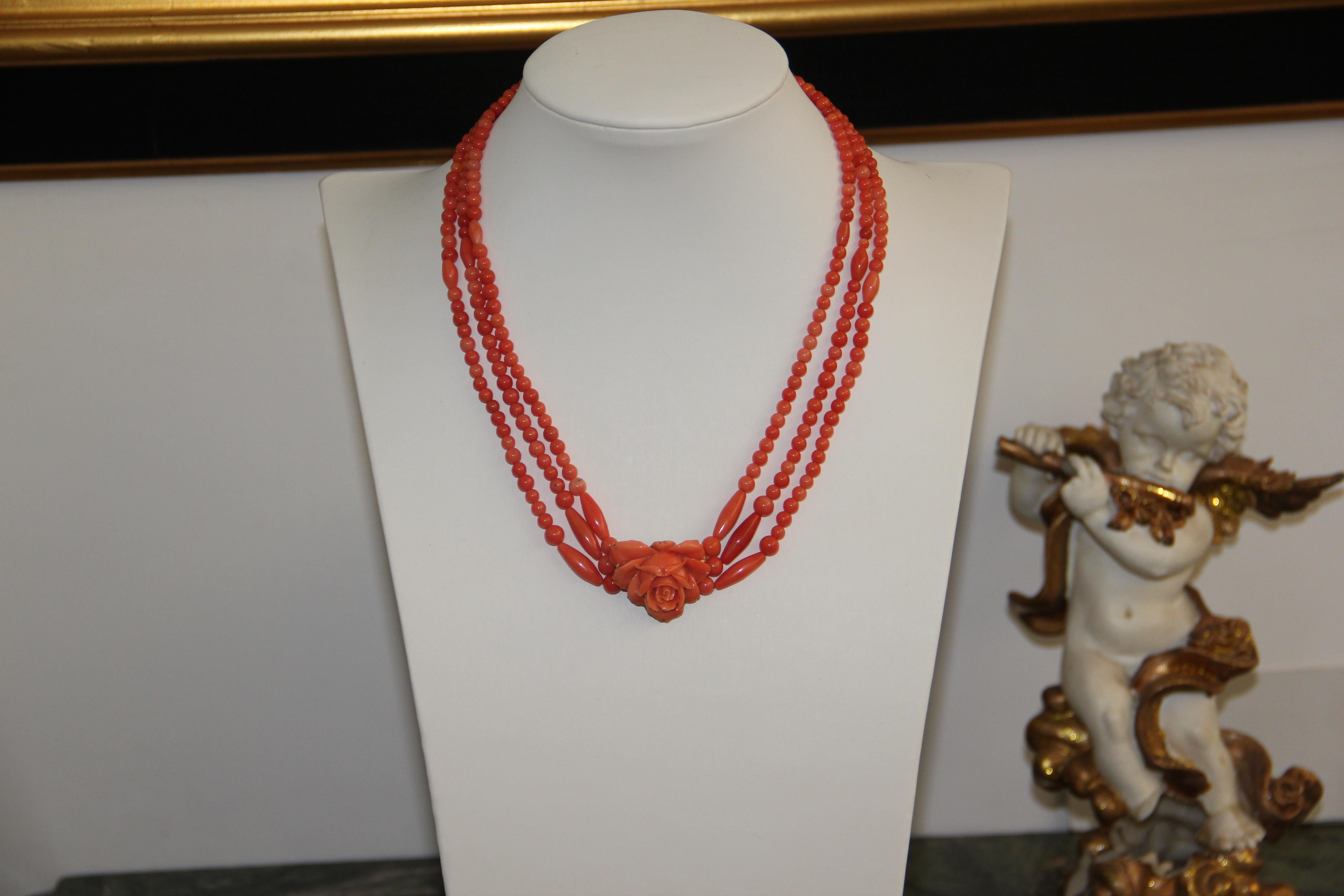Handcraft Sicily Coral 18 Karat White Gold Choker Necklace In New Condition For Sale In Marcianise, IT